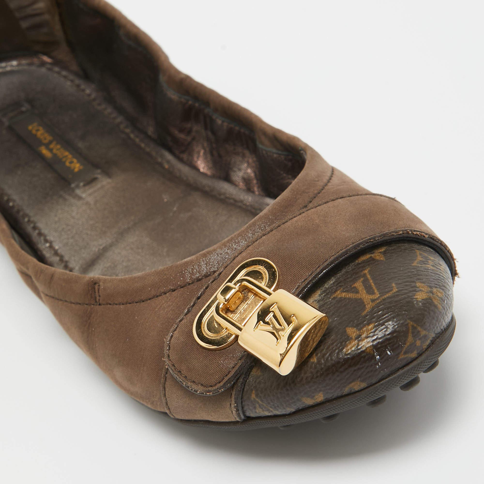 Louis Vuitton Brown Glitter Nubuck and Monogram Canvas Lucky Ballet Flats Size 3 For Sale 1
