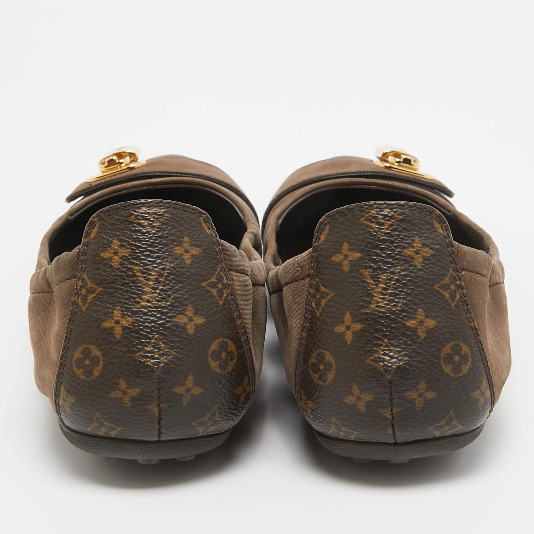 Louis Vuitton Brown Glitter Nubuck and Monogram Canvas Lucky Ballet Flats Size 3 For Sale 3