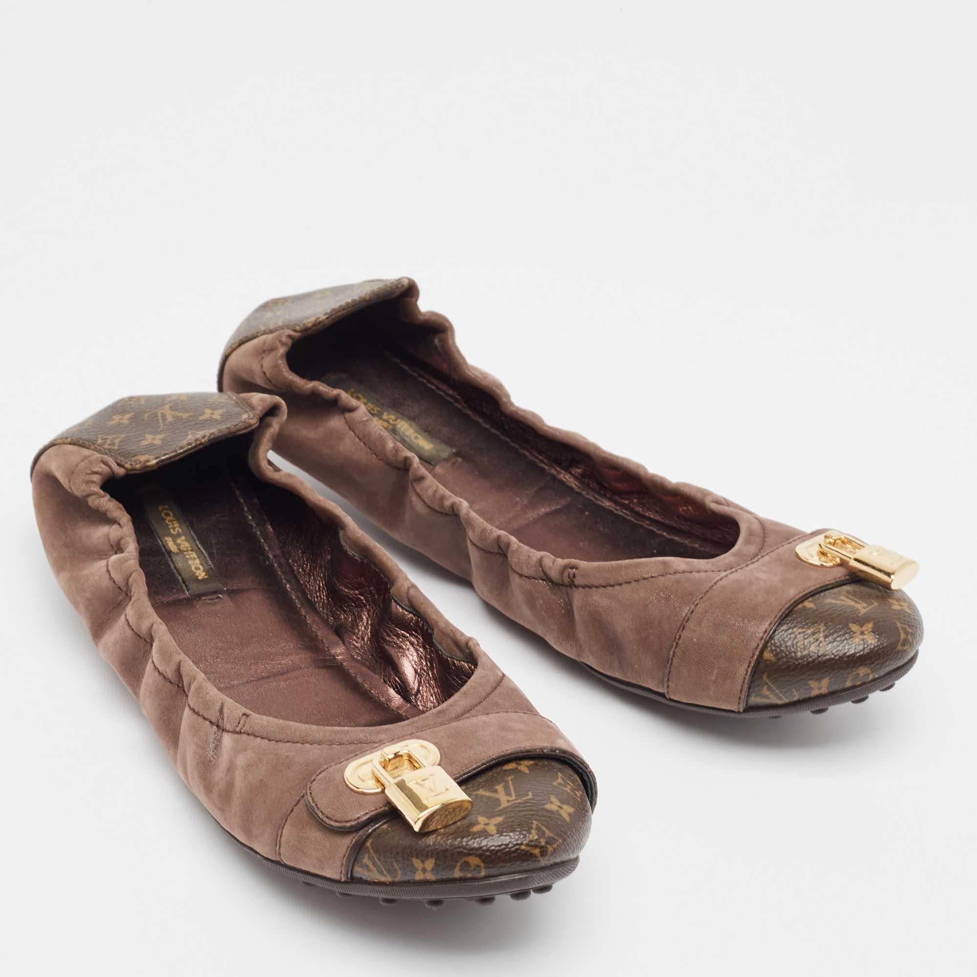 De las mujeres Louis Vuitton Marrón Glitter Nubuck Monogram Canvas Lucky Bailarinas Talla 38.5 en venta