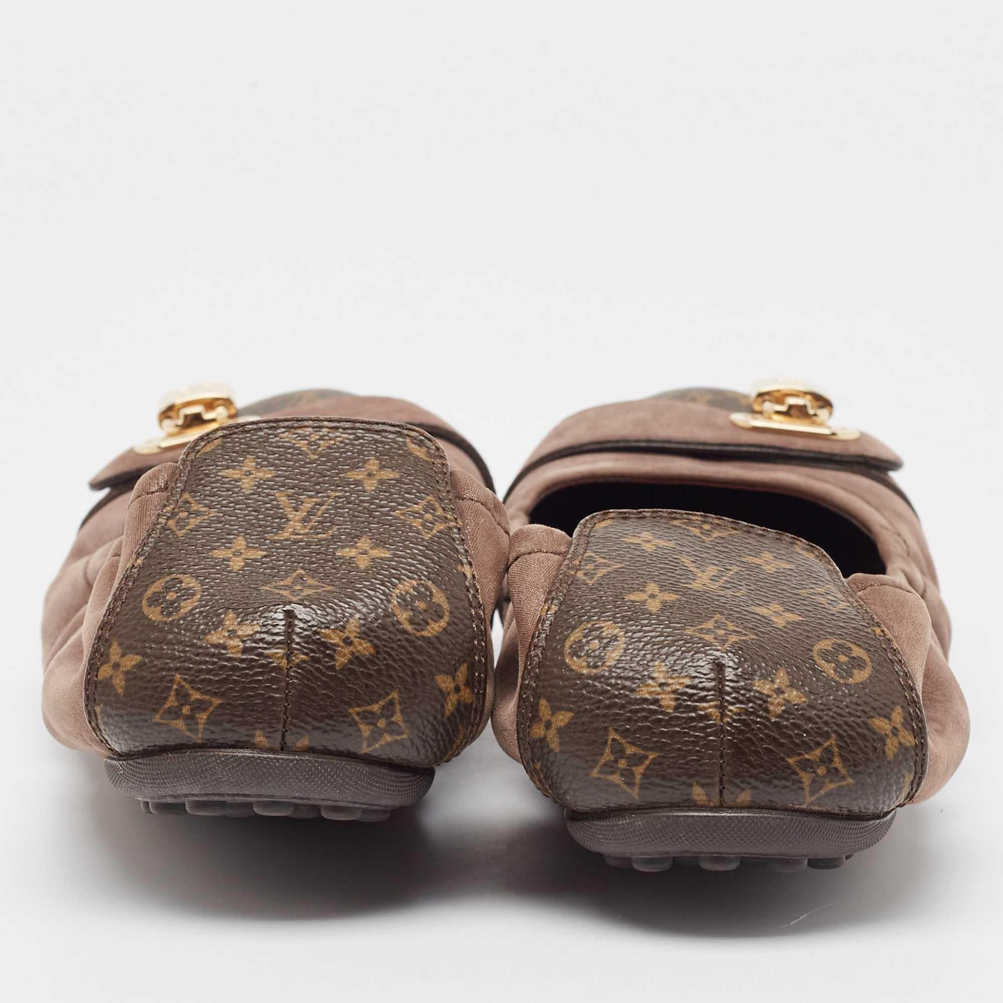 Louis Vuitton Marrón Glitter Nubuck Monogram Canvas Lucky Bailarinas Talla 38.5 en venta 1