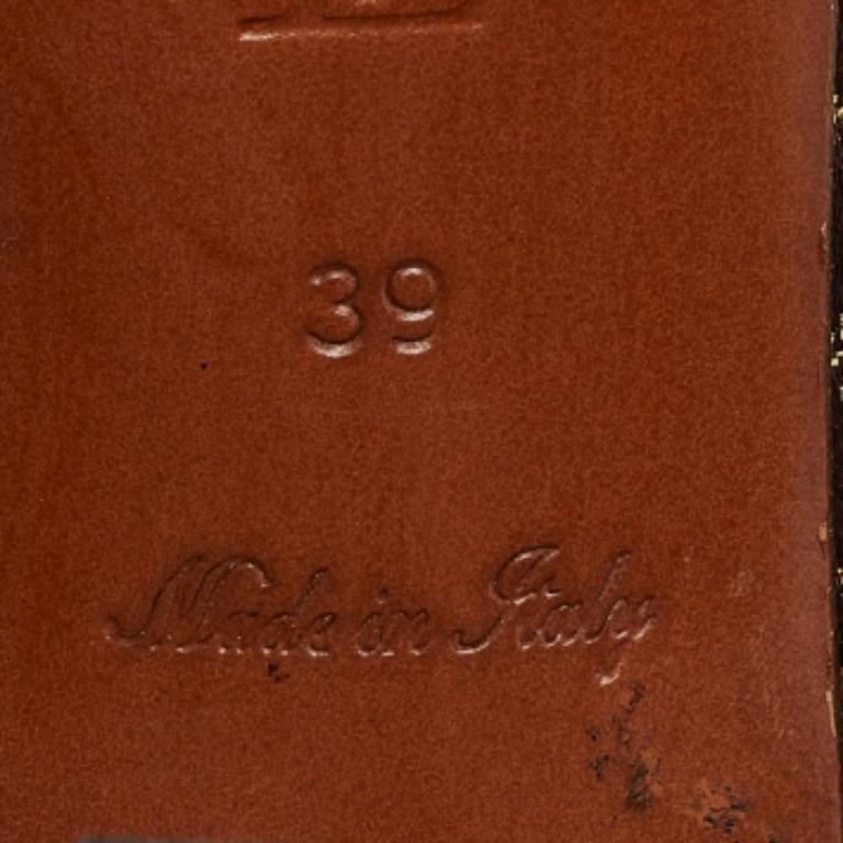 Louis Vuitton - Sandales à lanières en cuir python marron/or - Taille 39 en vente 2