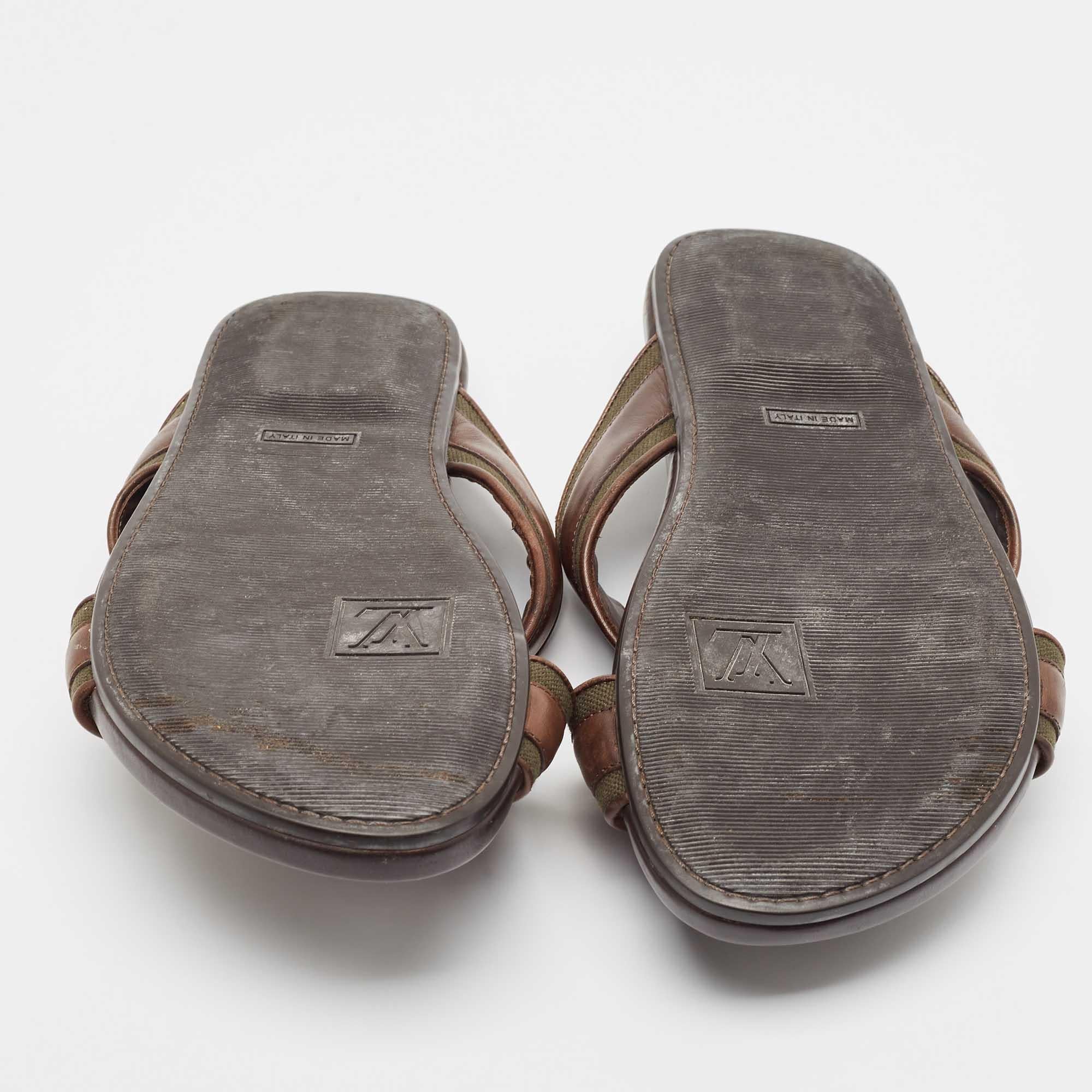 Louis Vuitton Brown/Green Leather and Canvas Flat Slides Size 42.5 For Sale 1