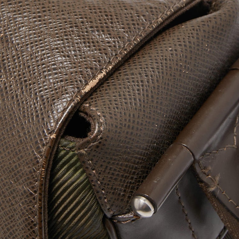 Louis Vuitton Black/Green Taiga Leather Dersou Messenger Bag Brown