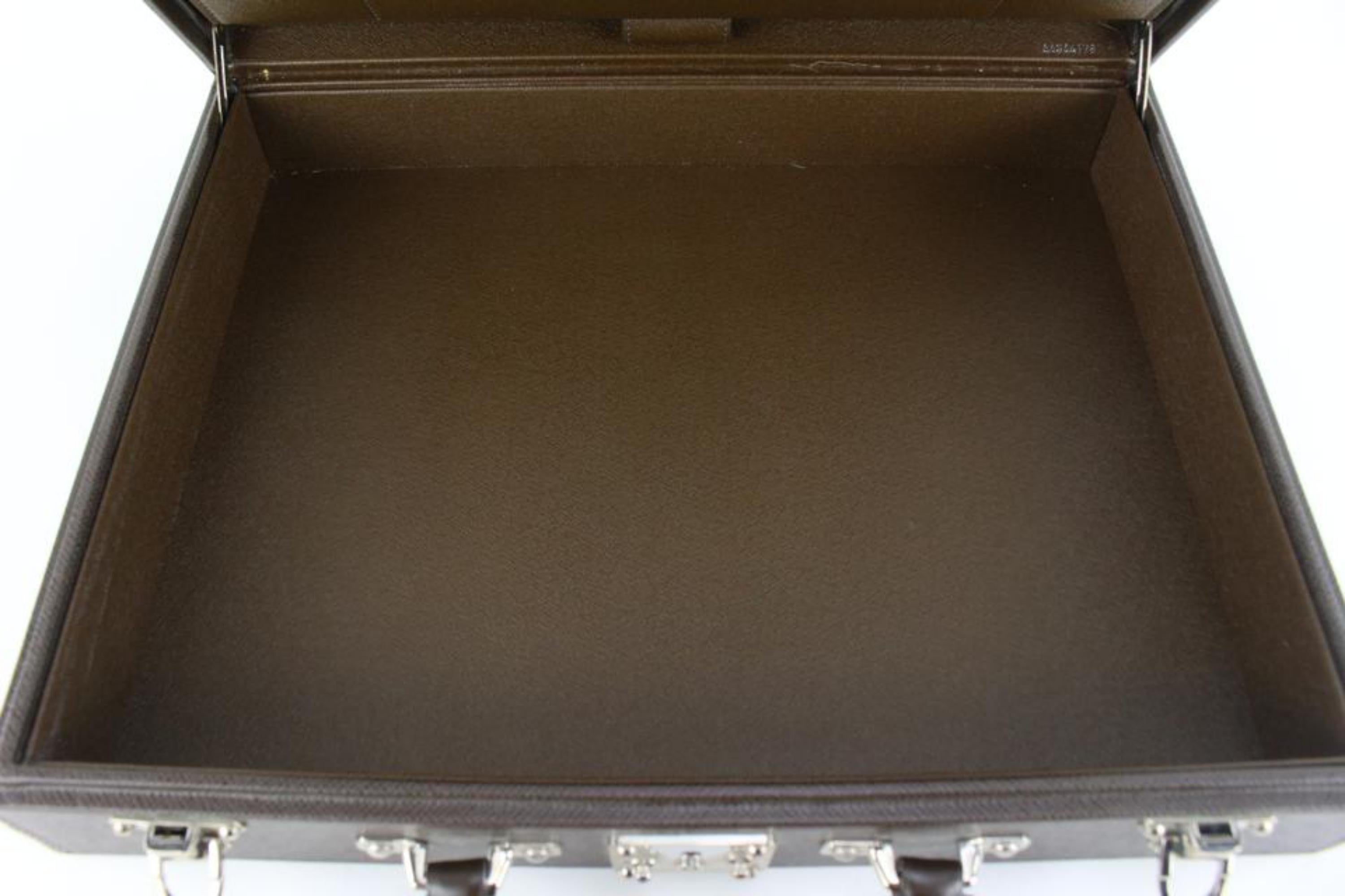 Louis Vuitton Maletín Presidente de piel marrón Grizzli Taiga14lk616s en venta 4