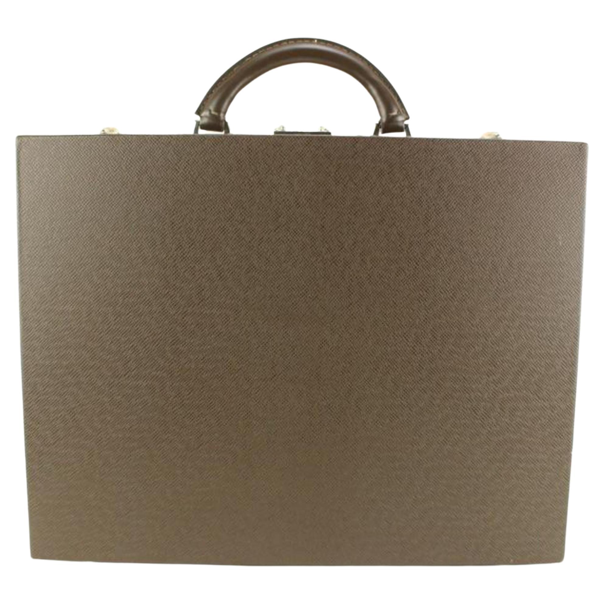 Louis Vuitton Brown Grizzli Taiga Leather President Briefcase Attache14lk616s For Sale