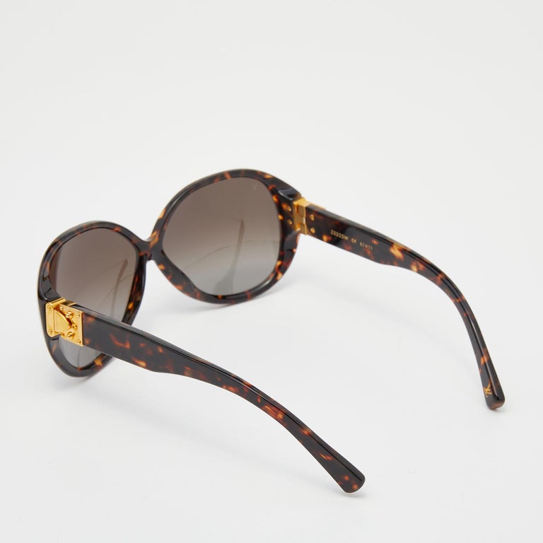 Louis Vuitton x Supreme Brown Tortoise Z0990W Downtown Round Sunglasses For  Sale at 1stDibs