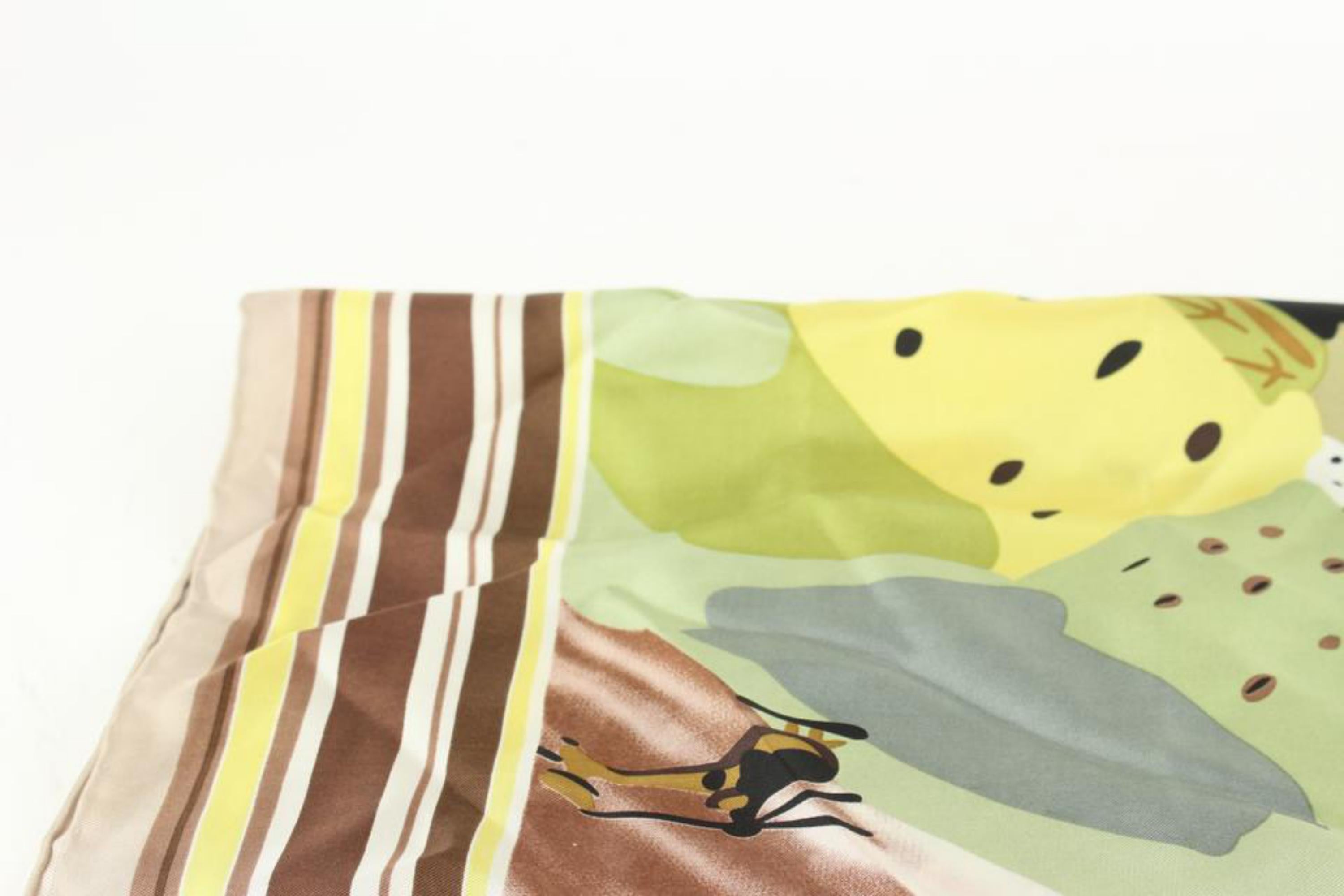 Louis Vuitton Brown Japanese Watercolor Inventour Abstract Silk Scarf 4LV1105 In Good Condition In Dix hills, NY