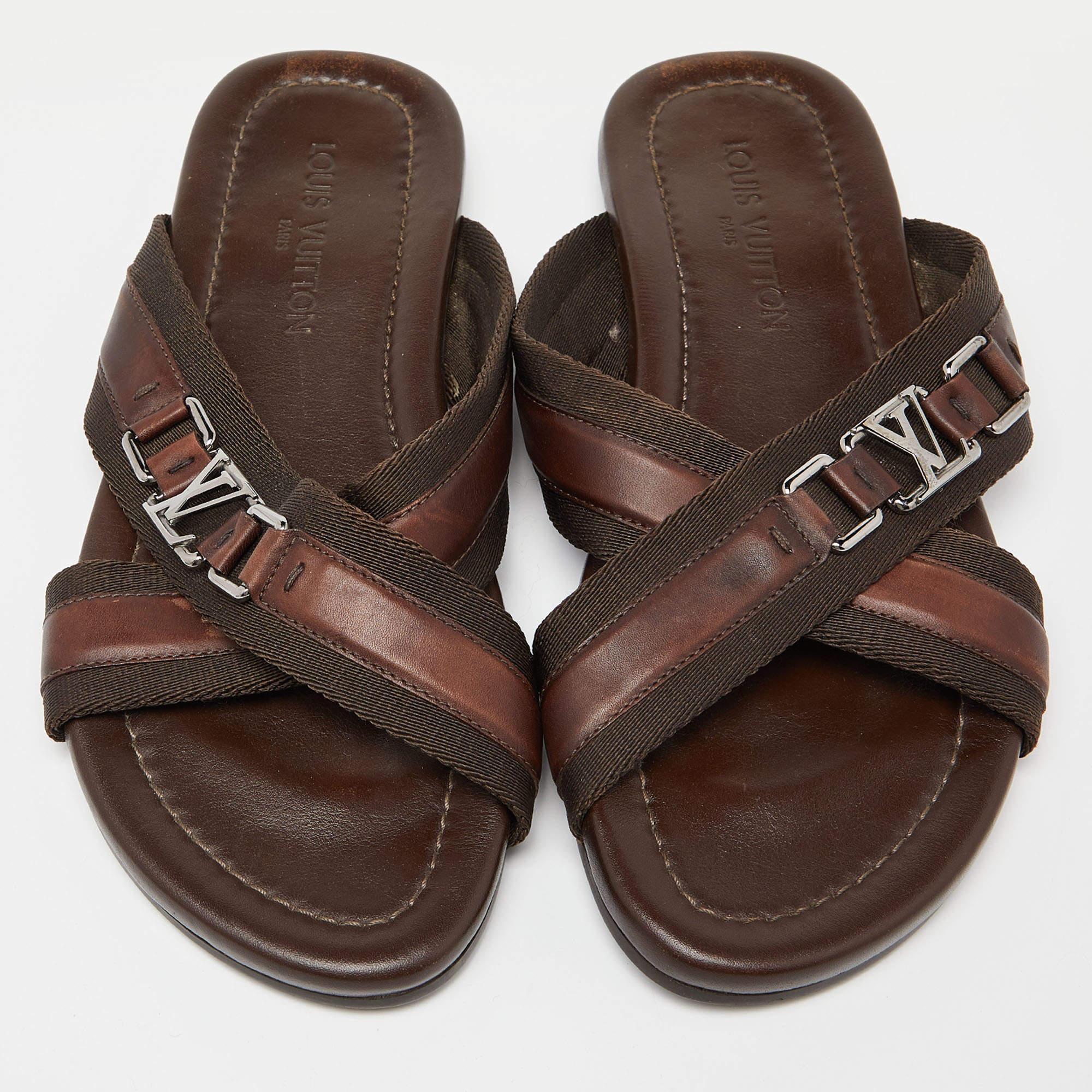 Louis Vuitton Brown Leather and Canvas Criss Cross Flat Slides Size 43 For Sale 1
