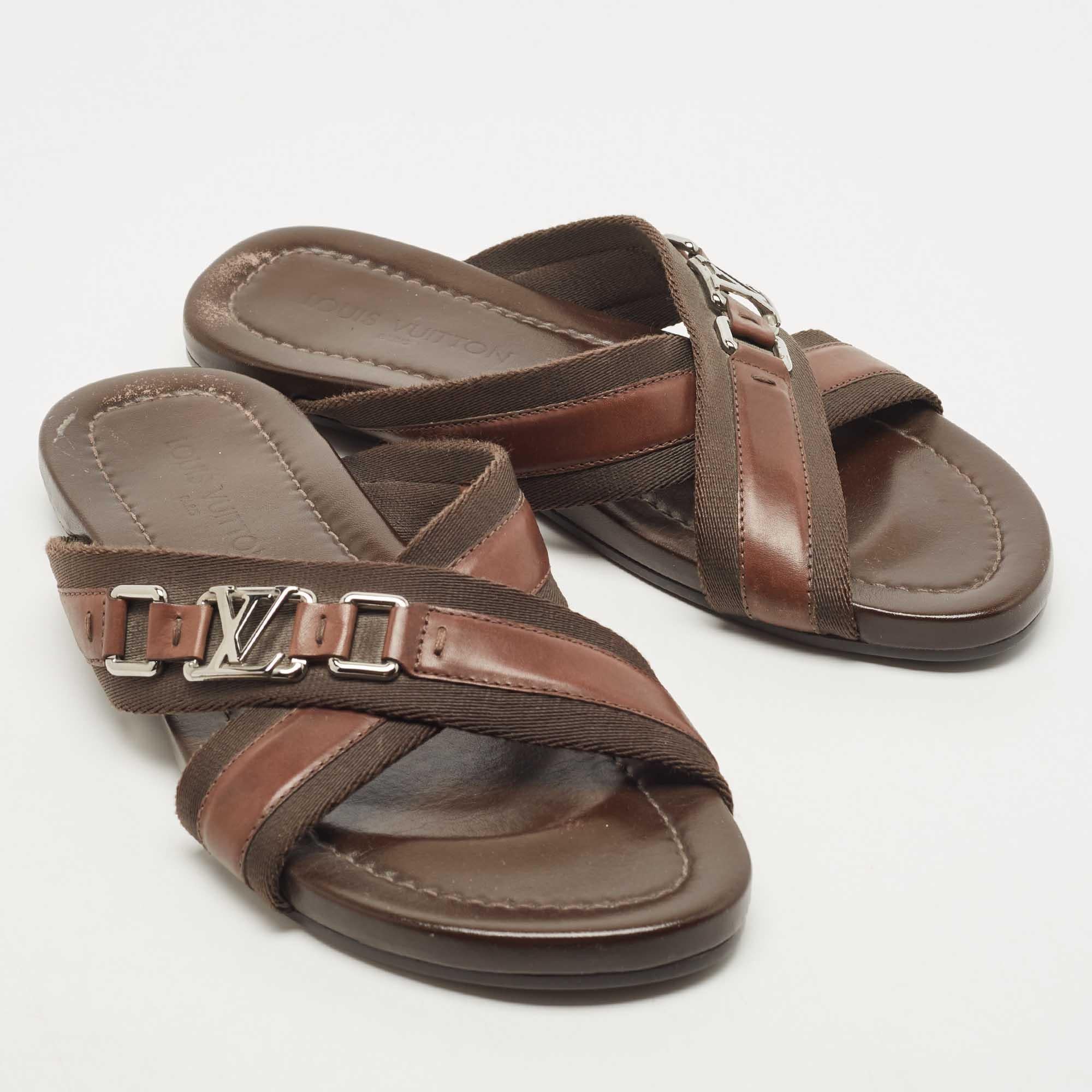 Black Louis Vuitton Brown Leather and Canvas Criss Cross Slides Size 42 For Sale