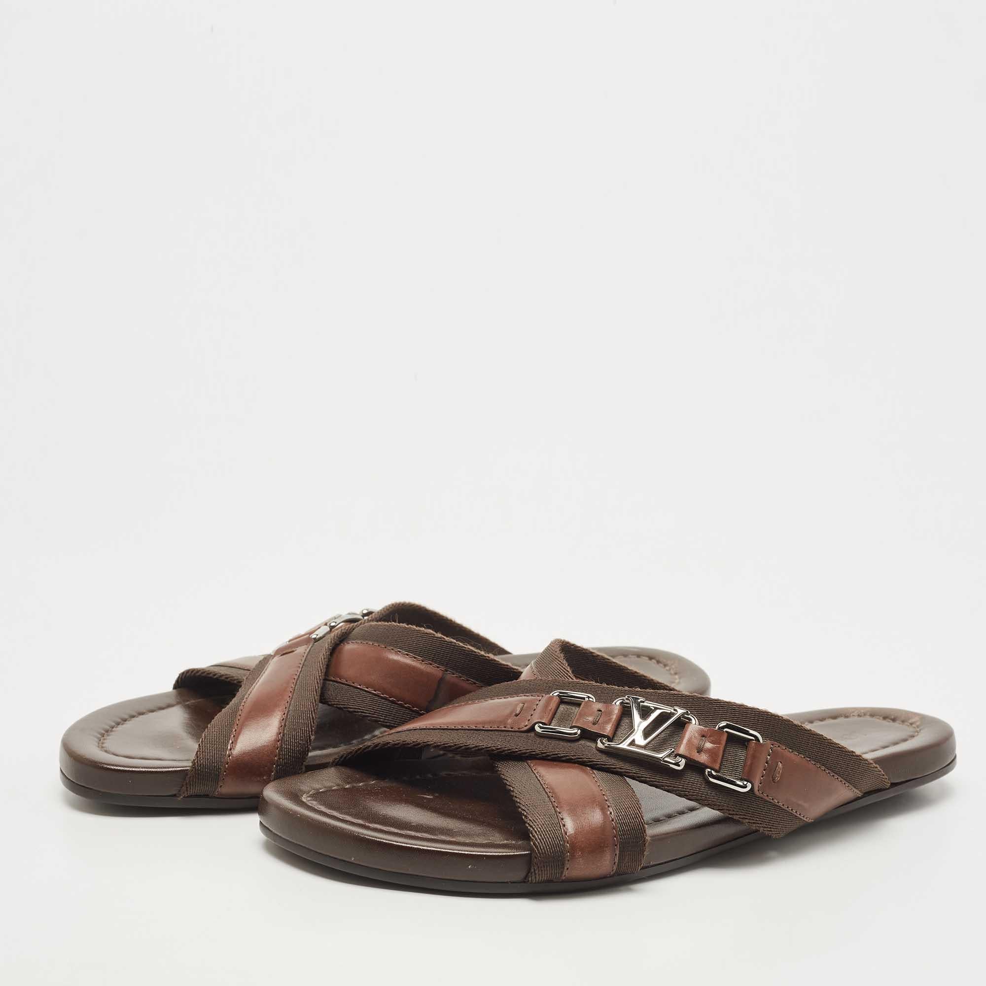 Louis Vuitton Brown Leather and Canvas Criss Cross Slides Size 42 For Sale 2