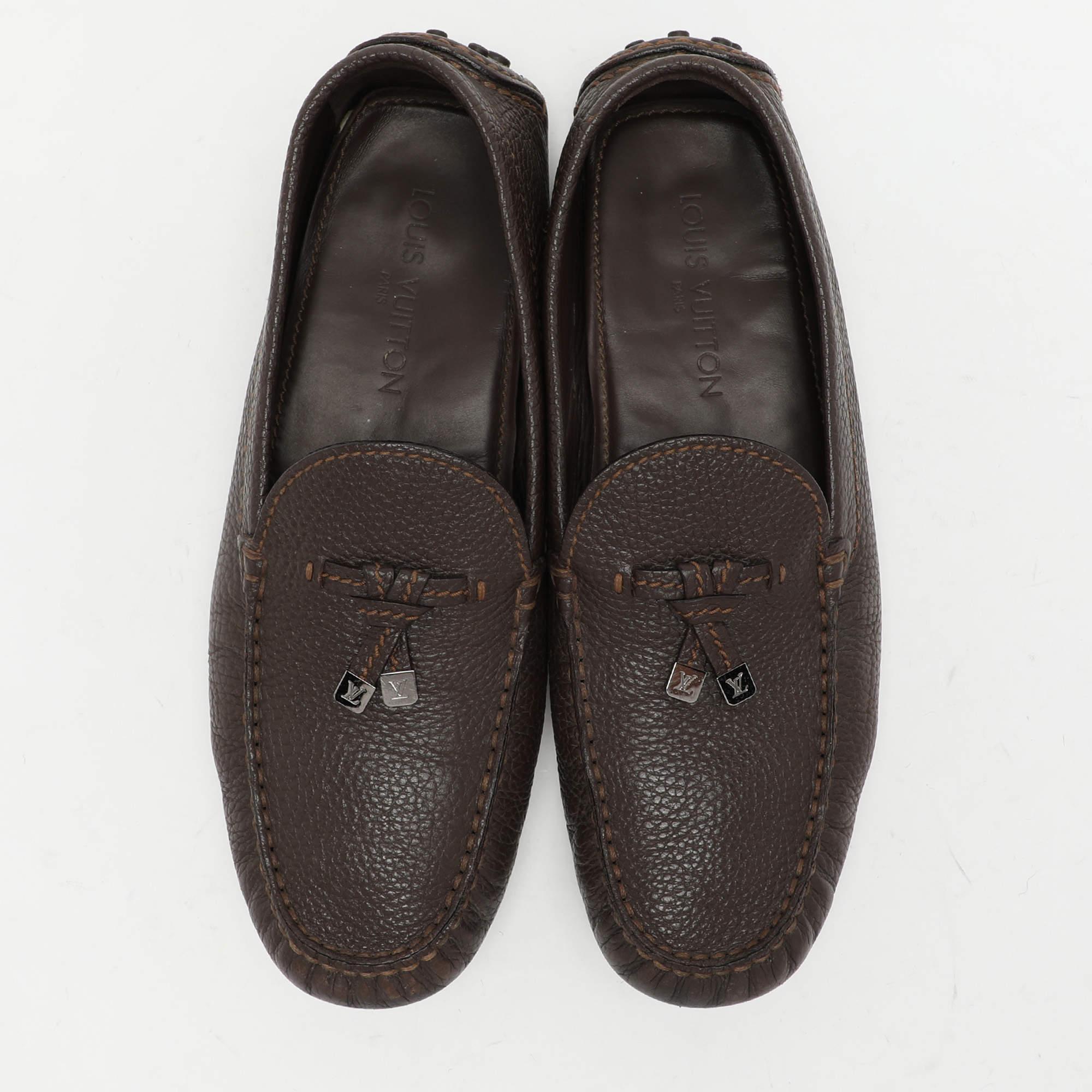Noir Louis Vuitton Mocassins à nœud en cuir Brown Taille 44 en vente