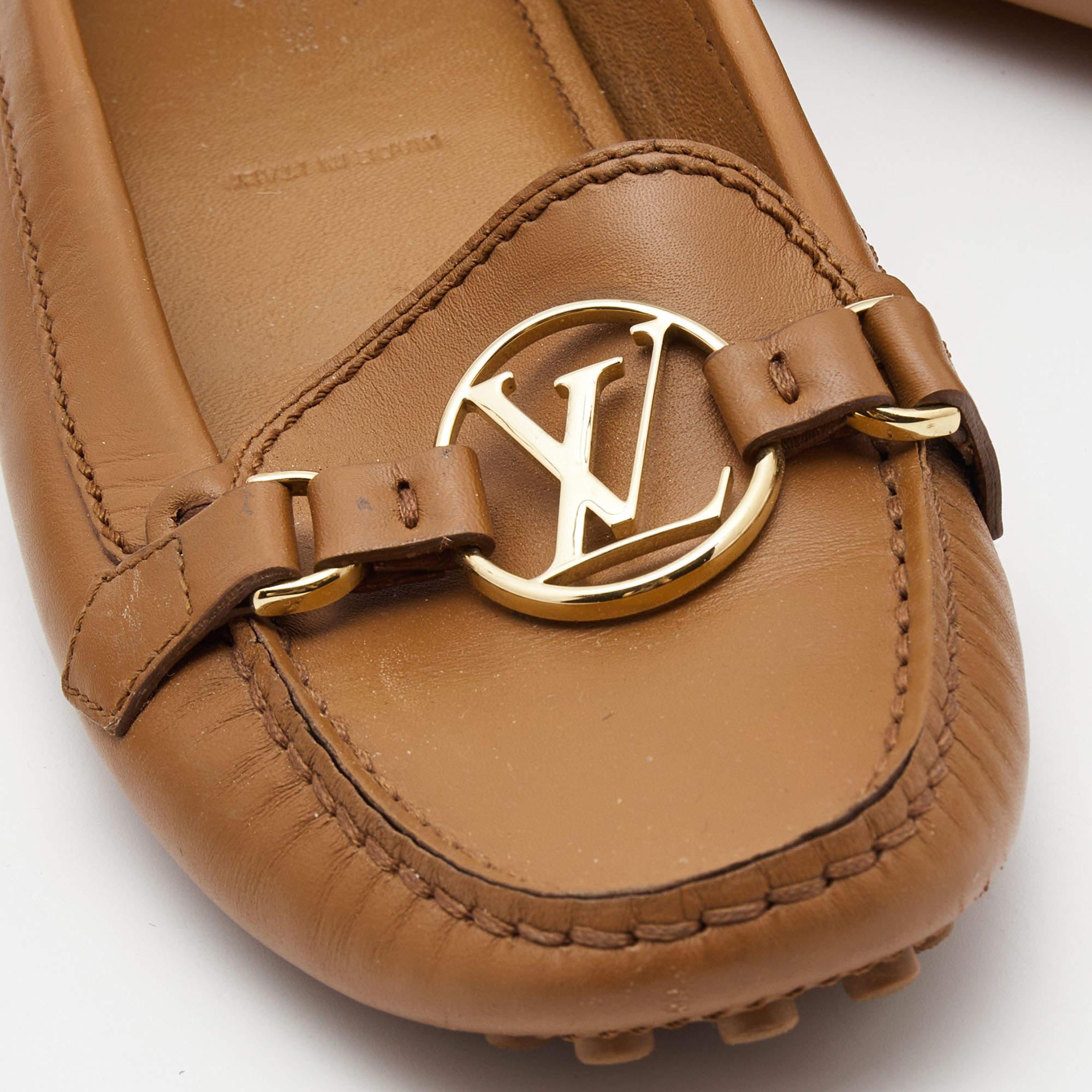 Louis Vuitton Brown Leder Dauphine Loafers Größe 37.5 im Angebot 1
