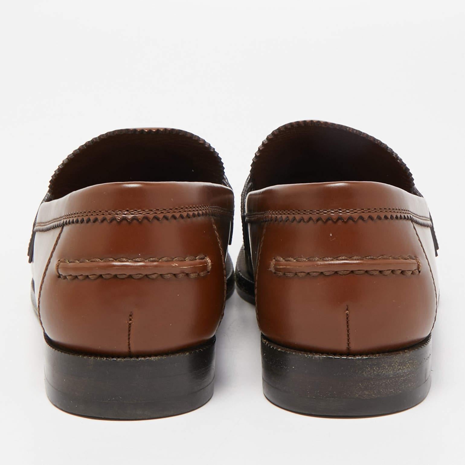 Louis Vuitton Brown Leather Hockenheim Loafers Size 40 In Good Condition For Sale In Dubai, Al Qouz 2