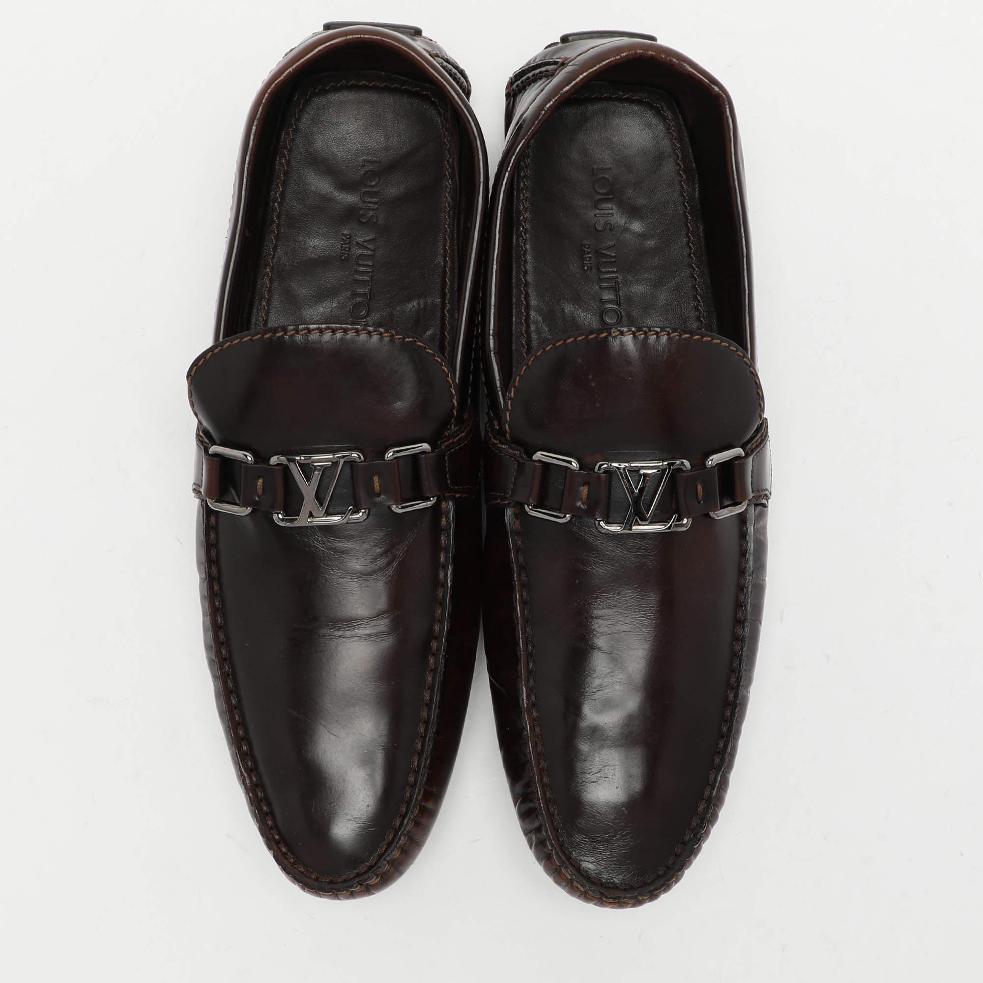 Noir Louis Vuitton Mocassins en cuir Brown Taille 44 en vente
