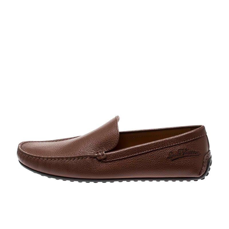 This pair of Louis Vuitton's loafers combines comfort with style. Crafted from brown leather, they feature comfortable insoles and sturdy soles. This pair can be teamed up with your casual attire.

Includes: The Luxury Closet Packaging

