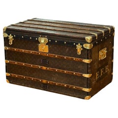 Louis Vuitton, pelle marrone, tela Monogram, baule a vapore vintage, Francia