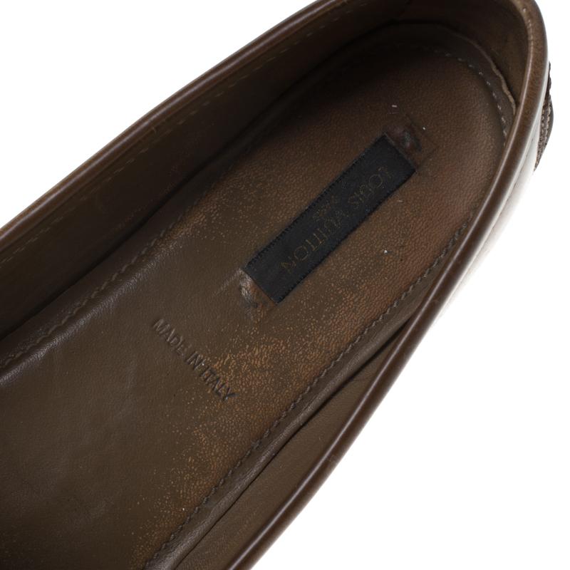 Louis Vuitton Brown Leather Penny Loafers Size 38 In Good Condition For Sale In Dubai, Al Qouz 2