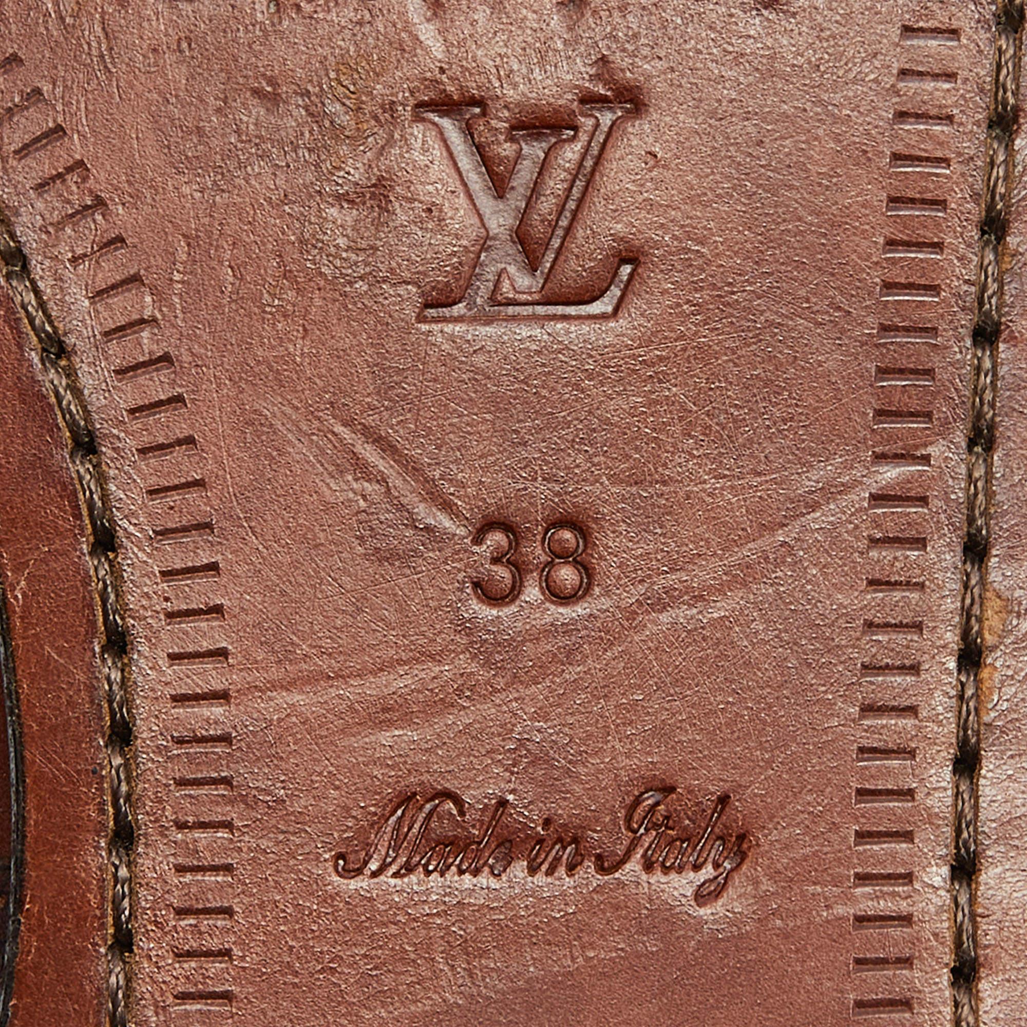 Louis Vuitton Brown Leder Tomboy Richelieu Oxfords Größe 38 im Angebot 3