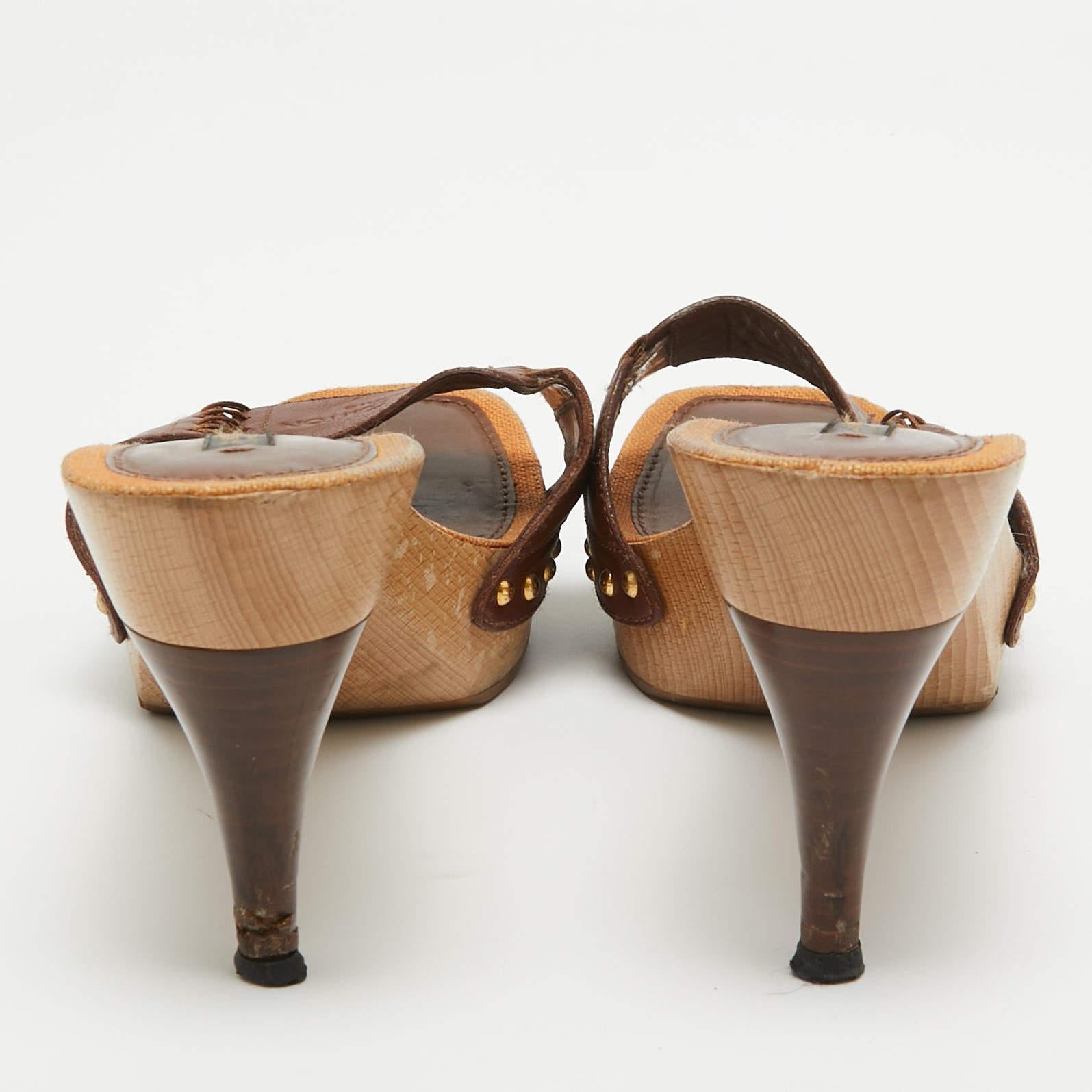 Louis Vuitton Brown Leather Wooden Slide Sandals Size 39 For Sale 1