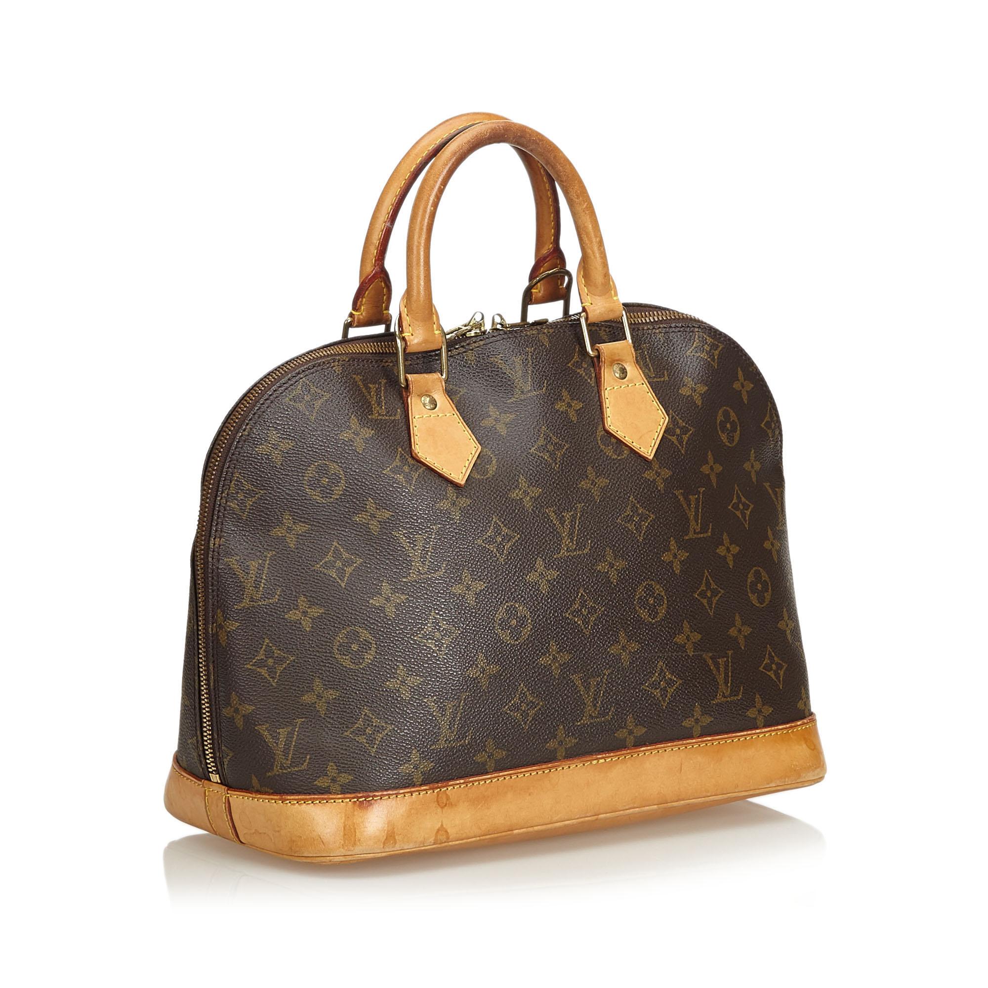 The Alma PM features a monogram canvas body, rolled leather handles, a leather bottom, a top zip closure and an interior slip pocket. It carries as B condition rating.

Inclusions: 
This item does not come with inclusions.


Louis Vuitton pieces do