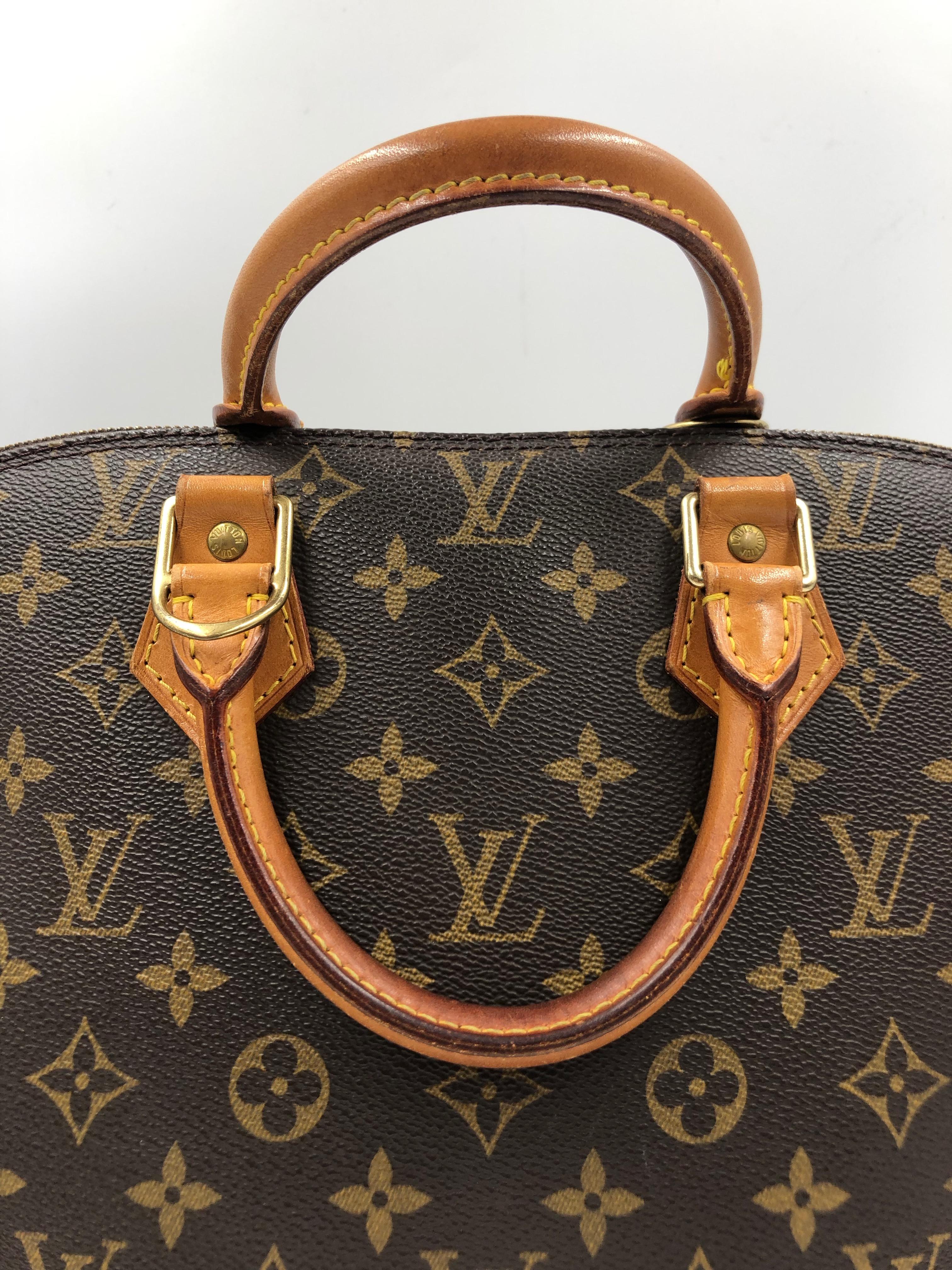 Louis Vuitton Brown Monogram Canvas Alma Bag  In Good Condition In Los Angeles, CA