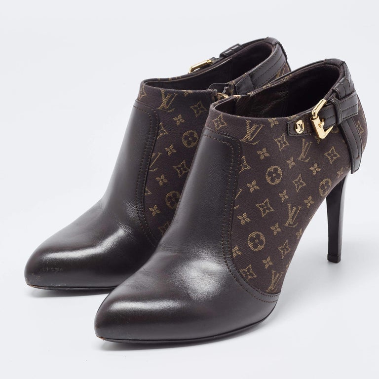 Louis Vuitton Black/Brown Knit Fabric And Monogram Canvas Ankle Boots Size  39 at 1stDibs