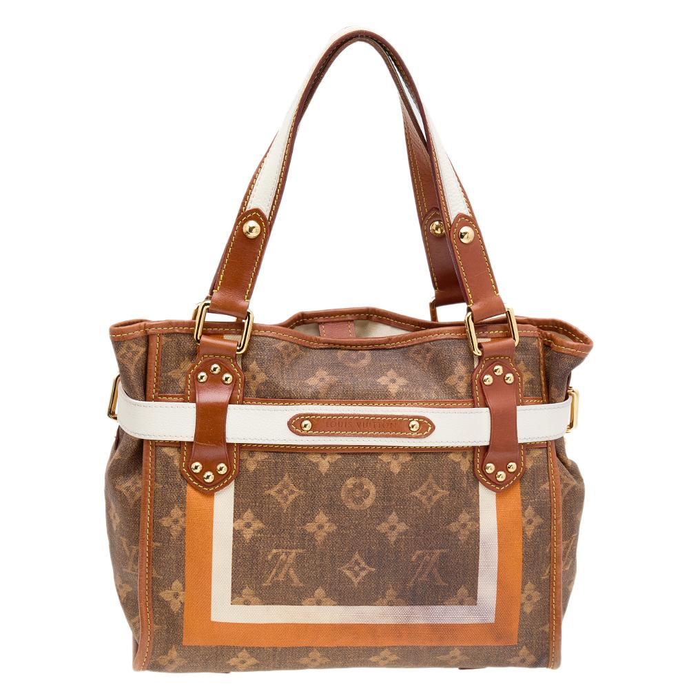 This Tissue Rayures PM bag draws inspiration from the classic Louis Vuitton trunks and has a vintage appeal that is unmissable. The bag is crafted from monogram canvas and is accented with colorful trims, a buckled strap, and gold-tone accents. A