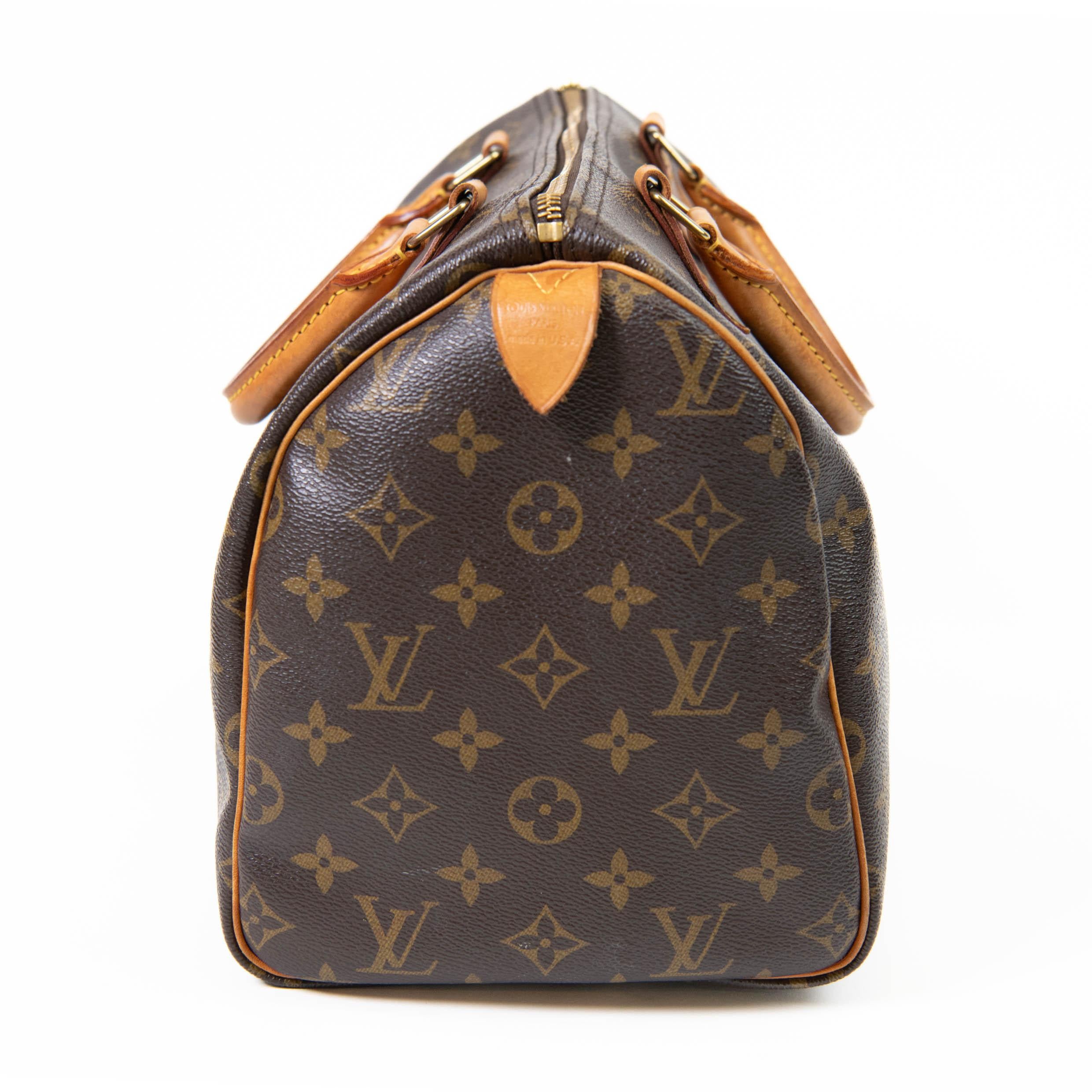 Women's or Men's Louis Vuitton Brown Monogram Canvas and Leather Trim Speedy 35 Tote Bag For Sale