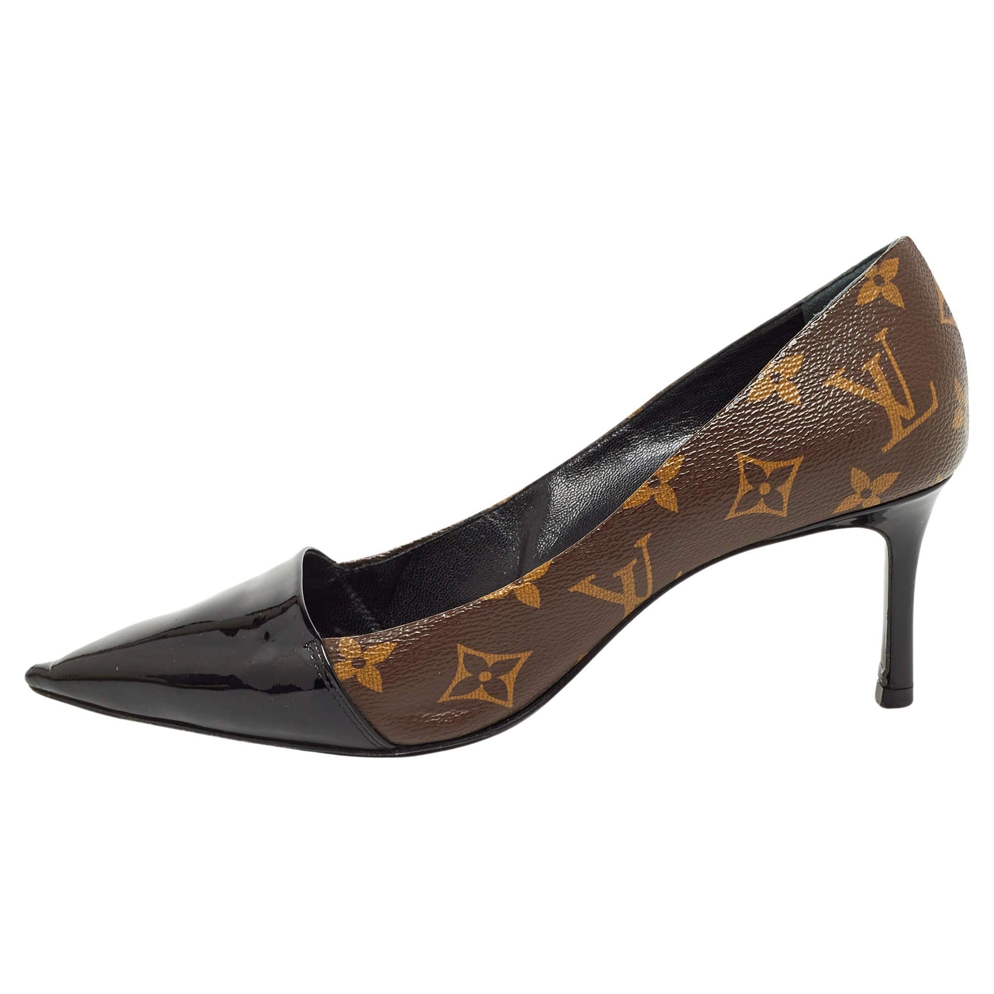 Louis Vuitton Brown Monogram Canvas and Patent Leather Chérie Pumps Size 38 For Sale