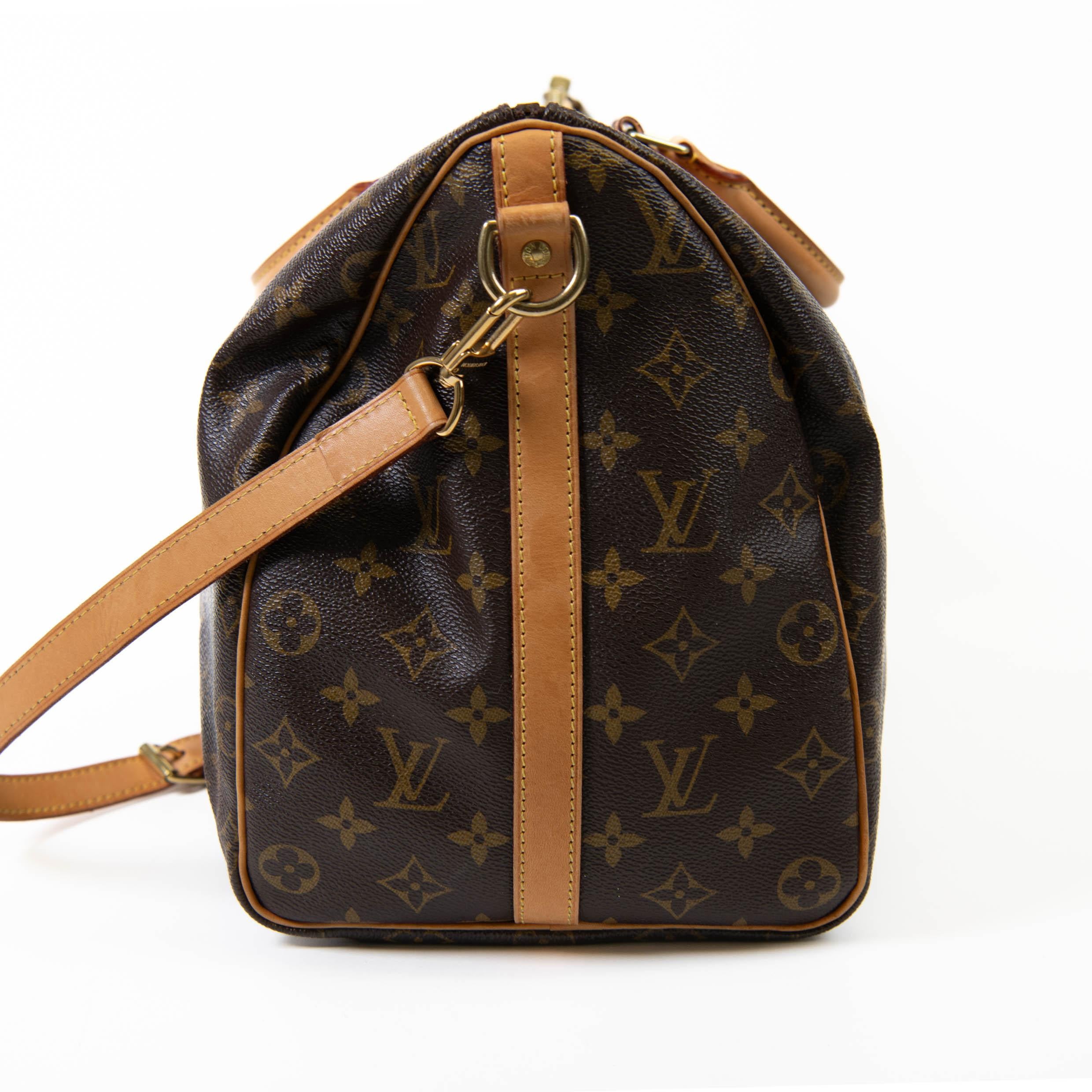 Louis Vuitton Brown Monogram Canvas Bandoulière Keepall 40 In Good Condition In Corona Del Mar, CA