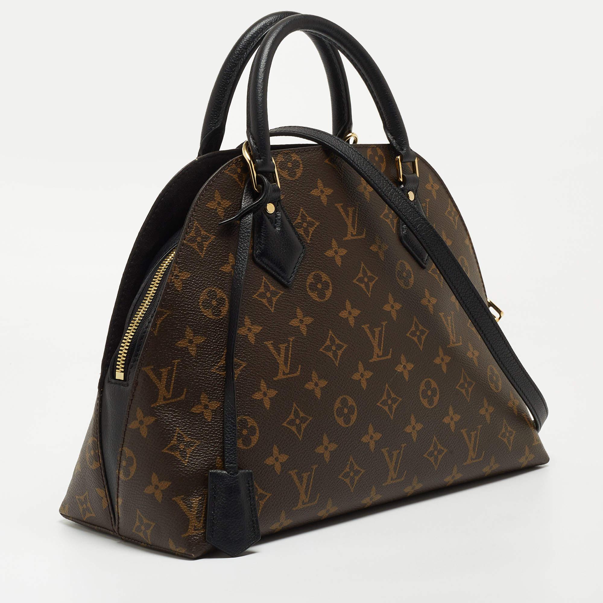 Louis Vuitton Brown Monogram Canvas BNB Alma Shoulder Bag In Good Condition In Dubai, Al Qouz 2