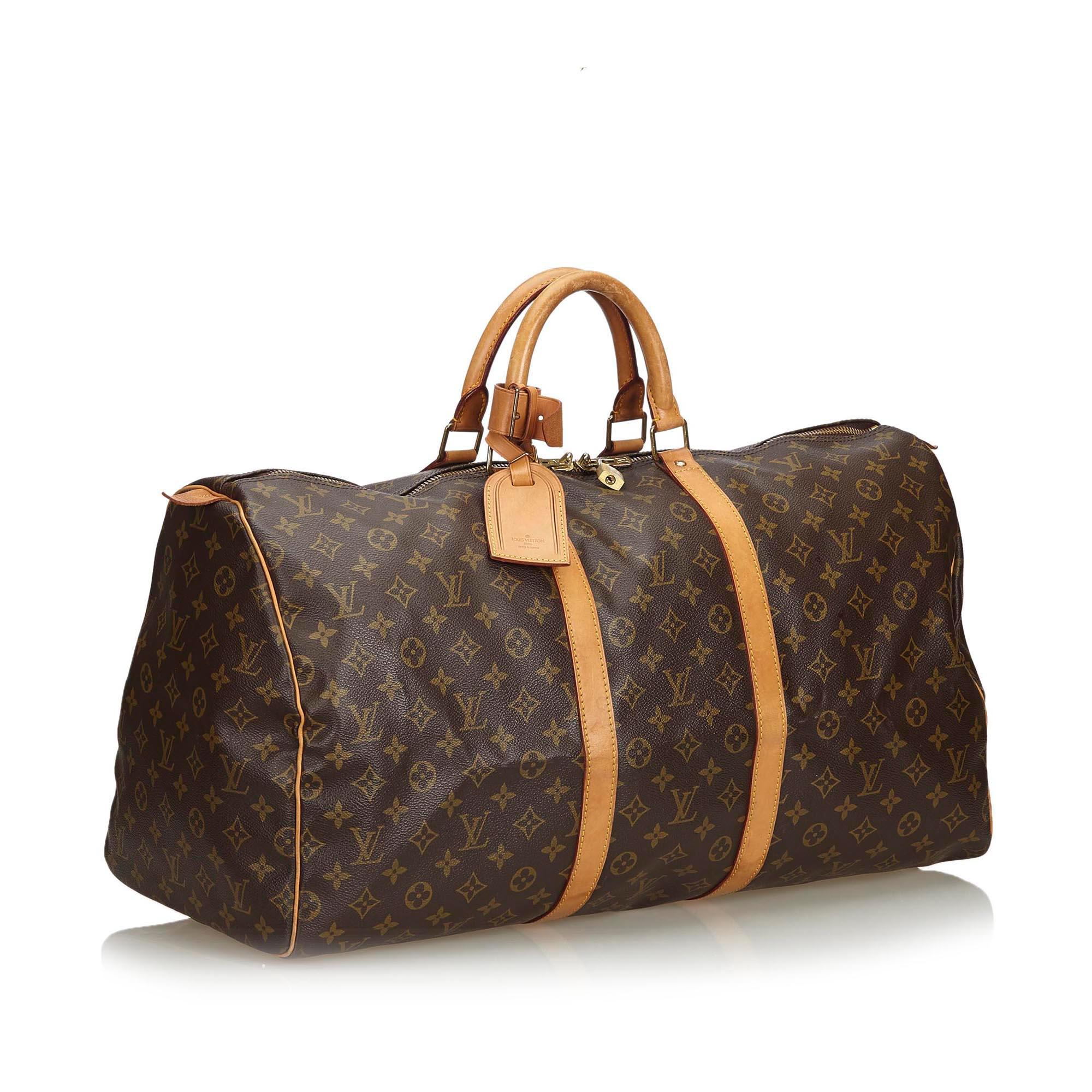 The Keepall 55 features a monogram canvas body with vachetta trim, rolled leather handles, and a top zip closure. It carries as B condition rating.

Inclusions: 
This item does not come with inclusions.


Louis Vuitton pieces do not come with an