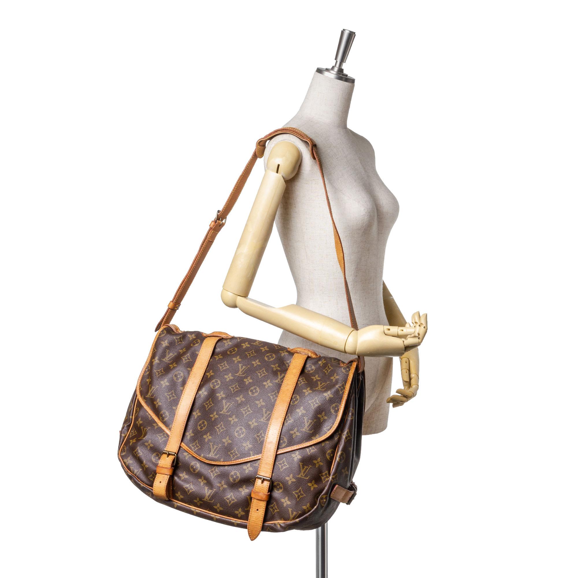Louis Vuitton Brown Monogram Canvas Canvas Monogram Saumur 43 France 7