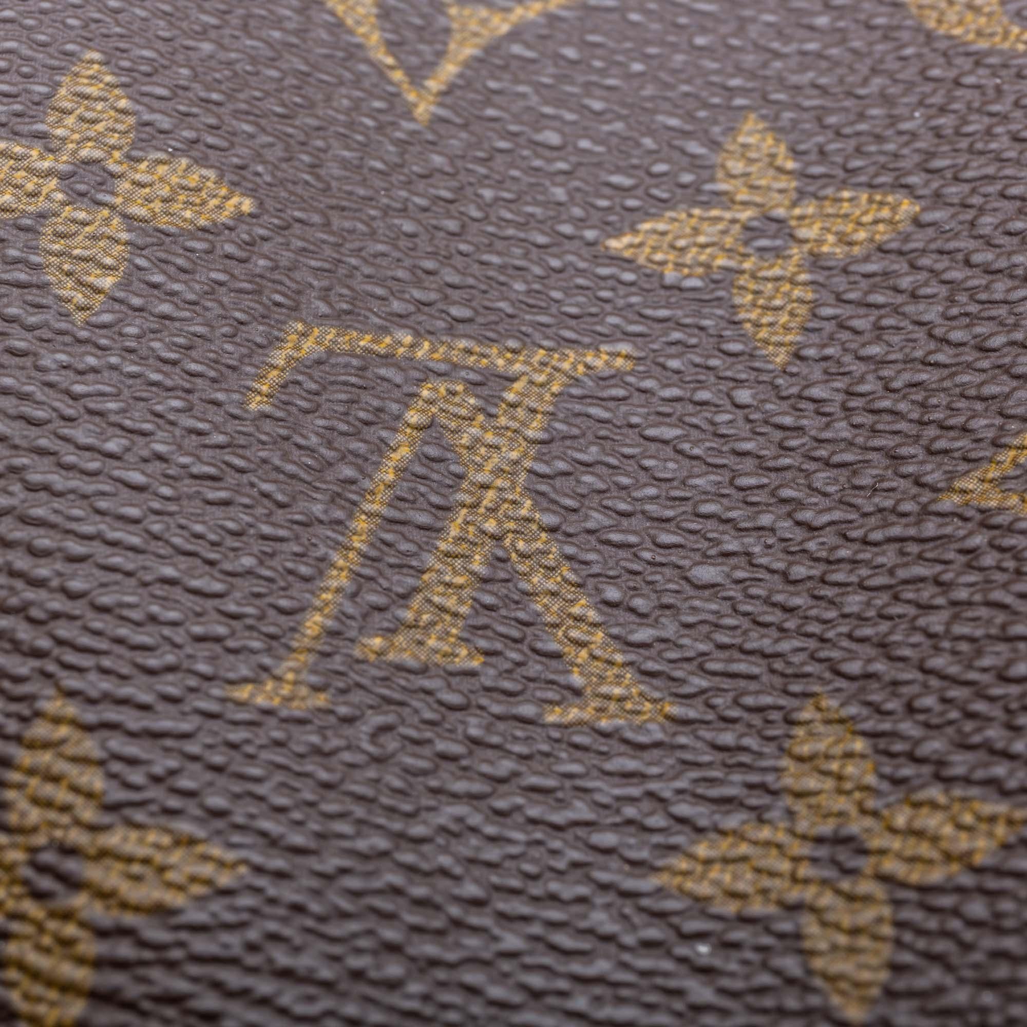 Louis Vuitton Brown Monogram Canvas Canvas Monogram Saumur 43 France 3