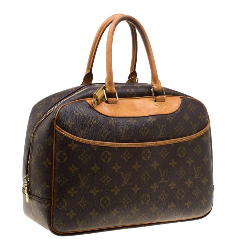 Louis Vuitton Brown Monogram Canvas Deauville Bag In Good Condition In Dubai, Al Qouz 2