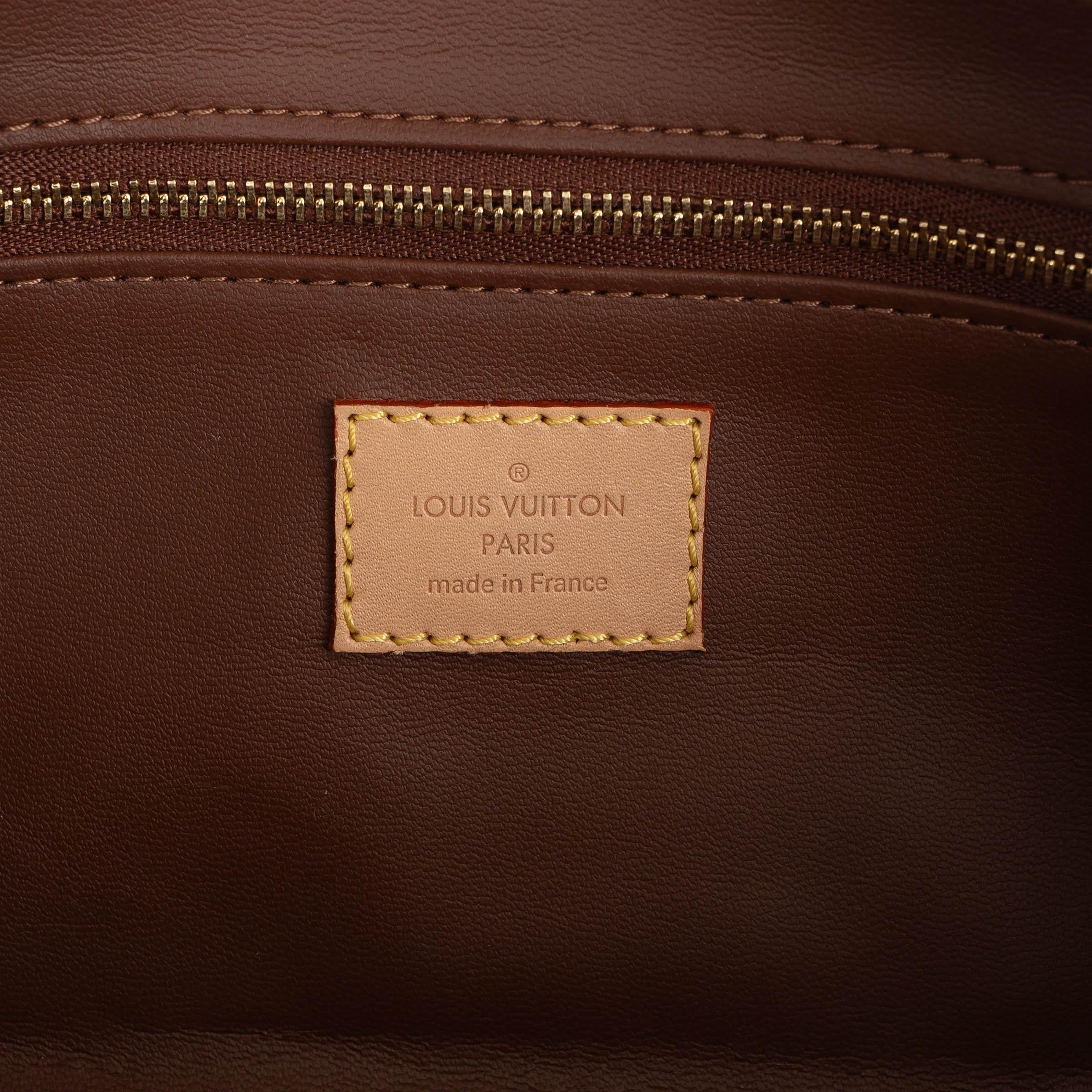 LOUIS VUITTON brown Monogram Canvas DOPP KIT Bag 3