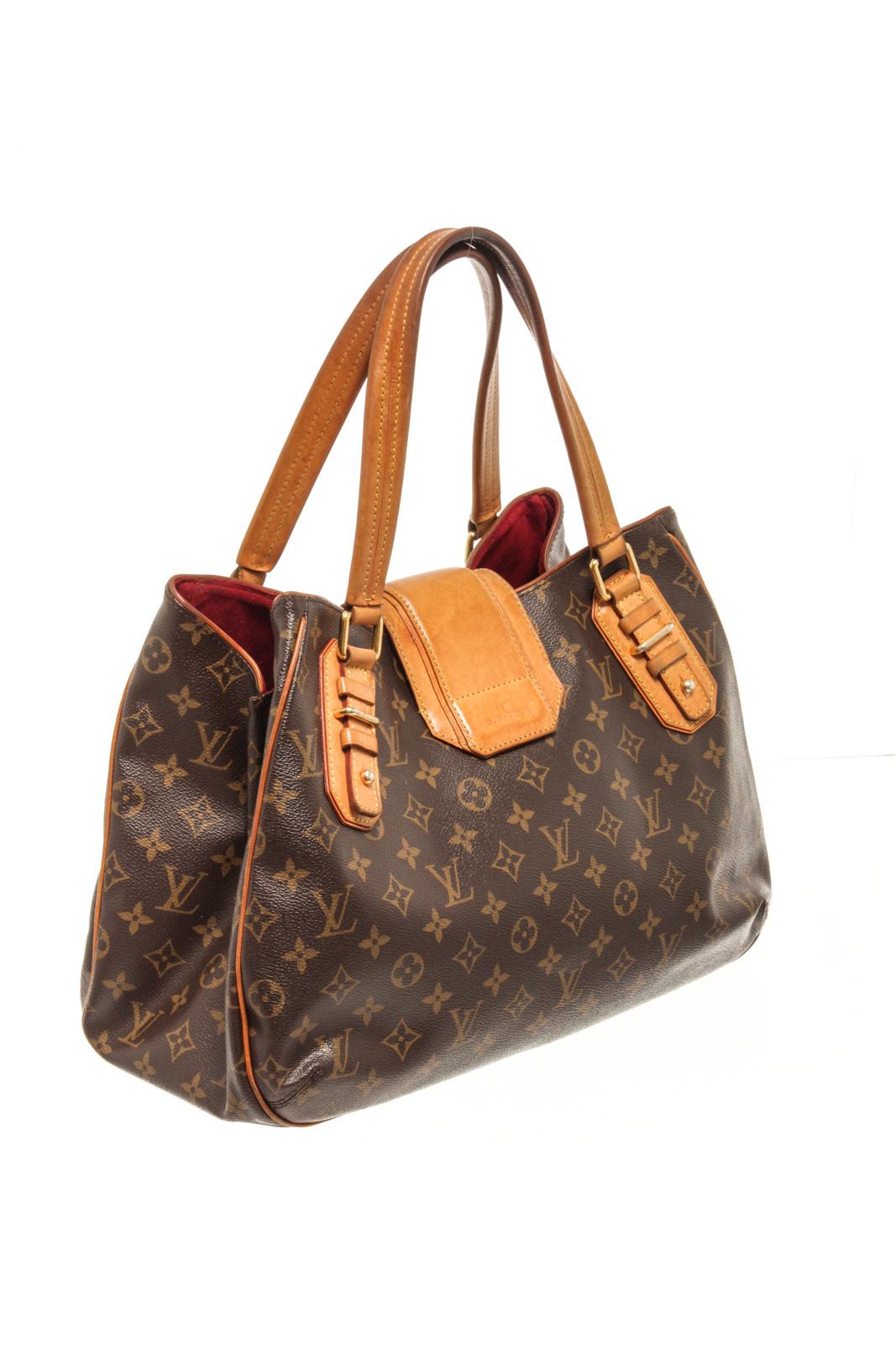 Louis Vuitton Brown Monogram Canvas Greet Shoulder Bag In Good Condition In Irvine, CA