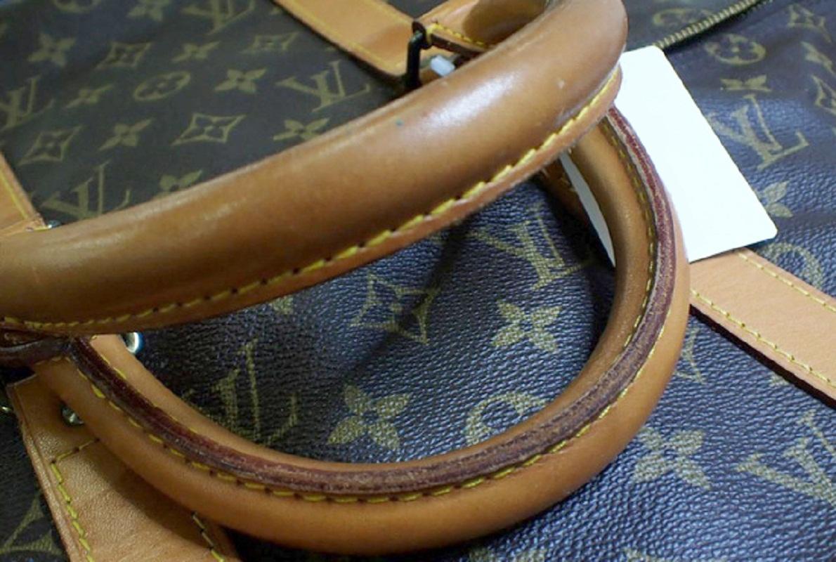 Louis Vuitton Brown Monogram Canvas Leather Keepall 50 cm Bandouliere Duffle Bag In Good Condition For Sale In Irvine, CA