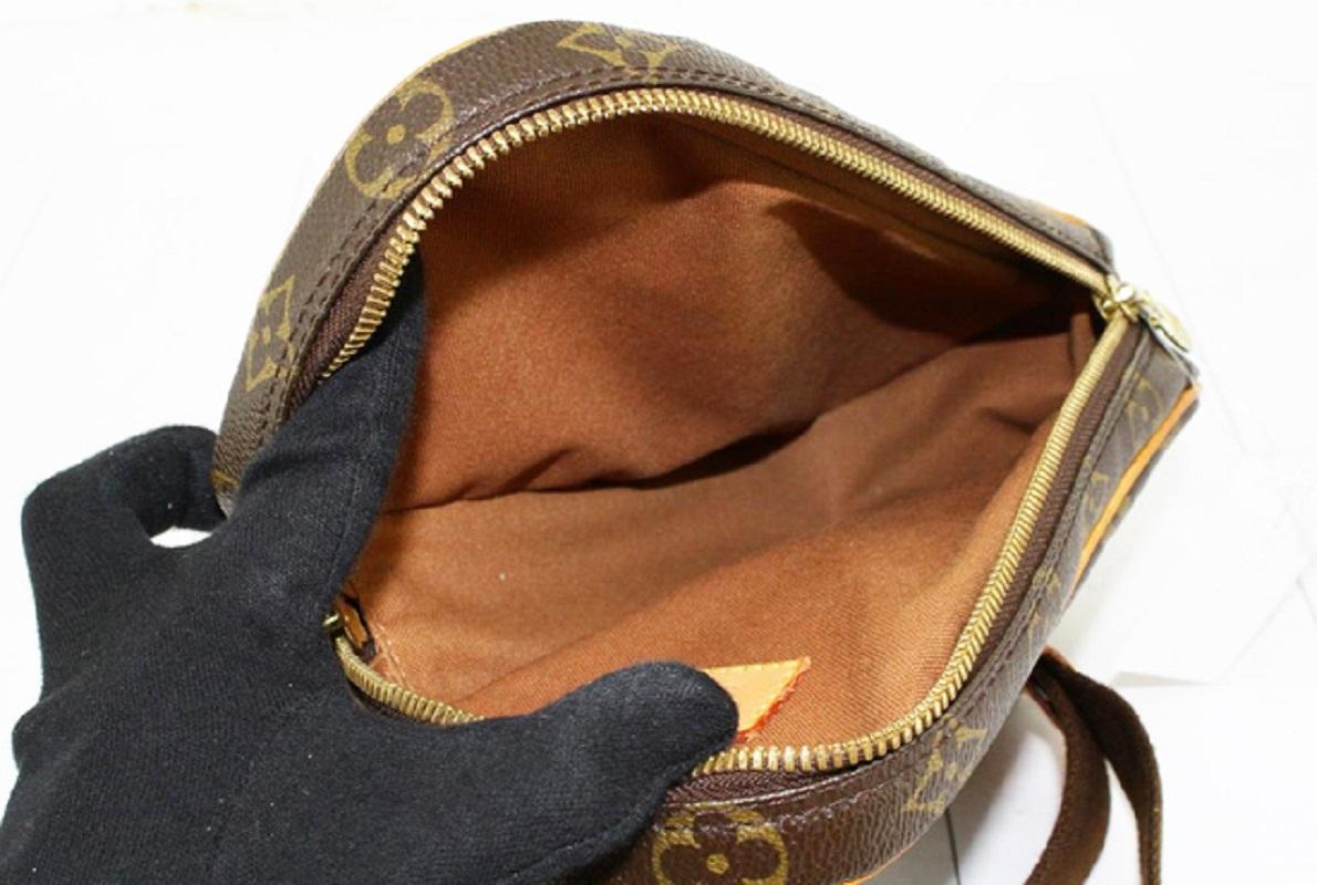 Louis Vuitton Brown Monogram Canvas Leather Pochette Gange Waist Bag In Good Condition For Sale In Irvine, CA