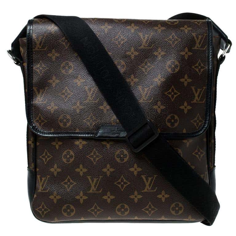 Louis Vuitton Brown Monogram Canvas Messenger Bag At 1stDibs louis-vuitton-brown-monogram-canvas-messenger-bag-at-1stdibs