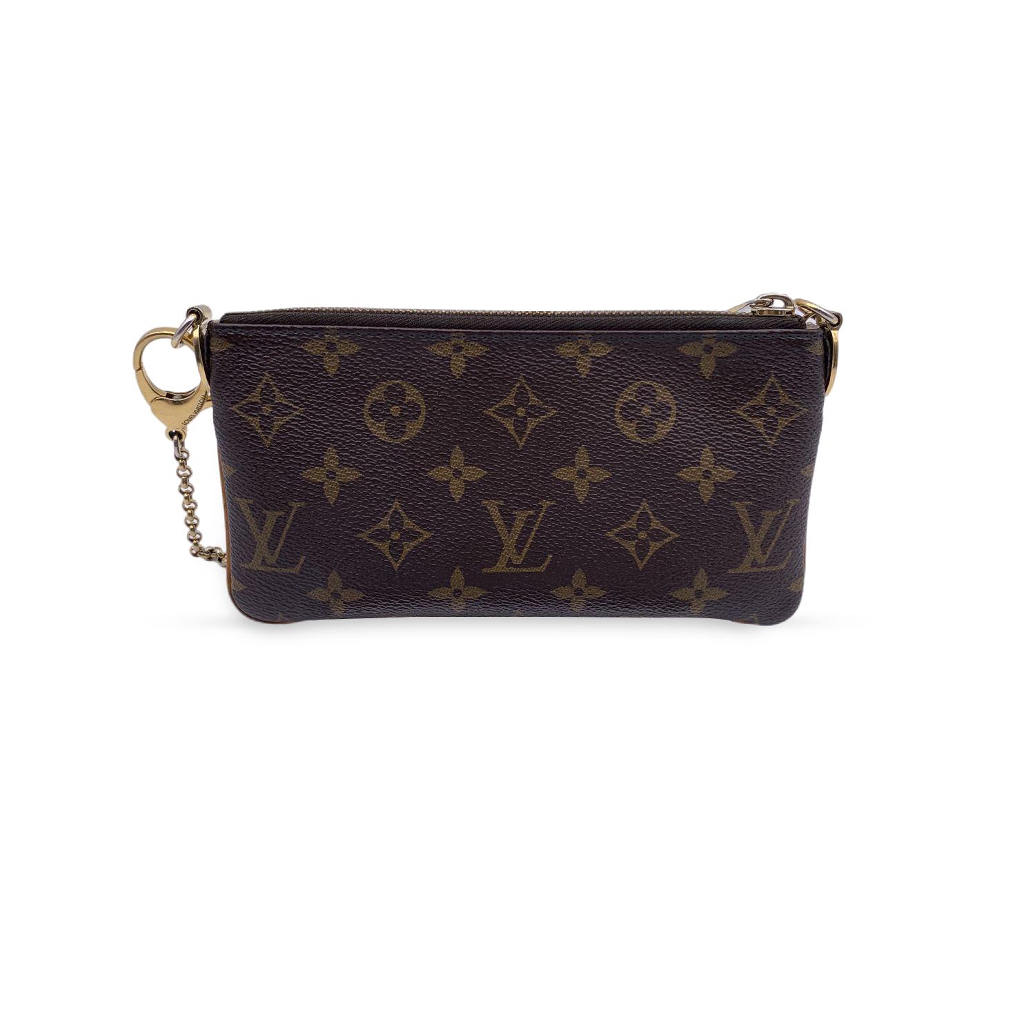 Louis Vuitton Brown Monogram Canvas Mini Pouch Milla with Chain In Good Condition In Rome, Rome