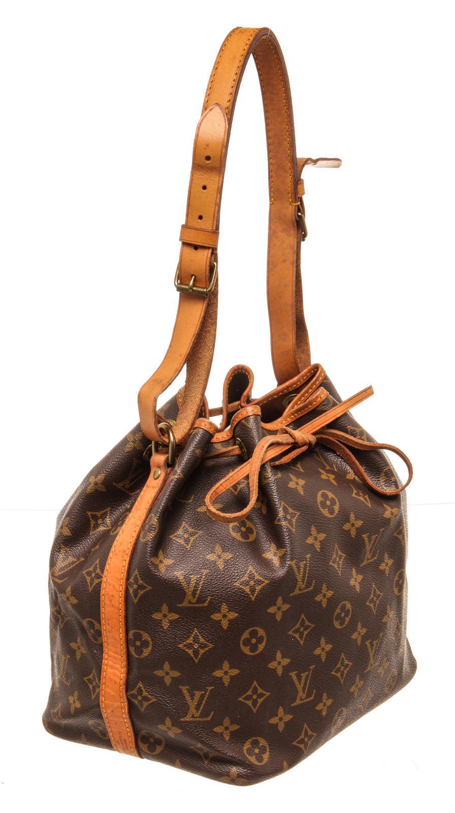 Braune Monogramm Canvas Noe PM Bucket Bag von Louis Vuitton mit Material Monogramm im Zustand „Relativ gut“ in Irvine, CA
