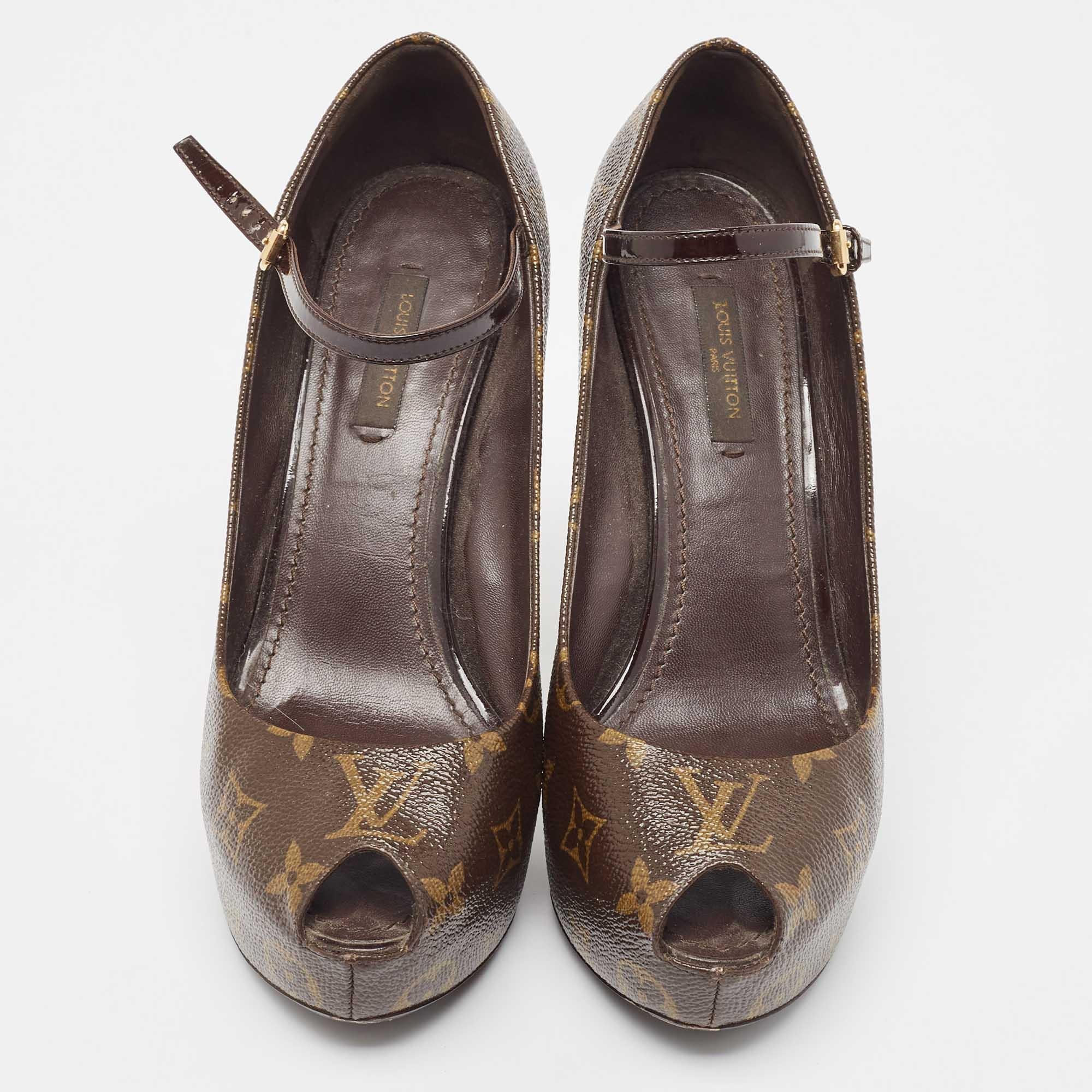 Louis Vuitton Brown Monogram Canvas Peep Toe Mary Jane Pumps Size 37 In Good Condition In Dubai, Al Qouz 2