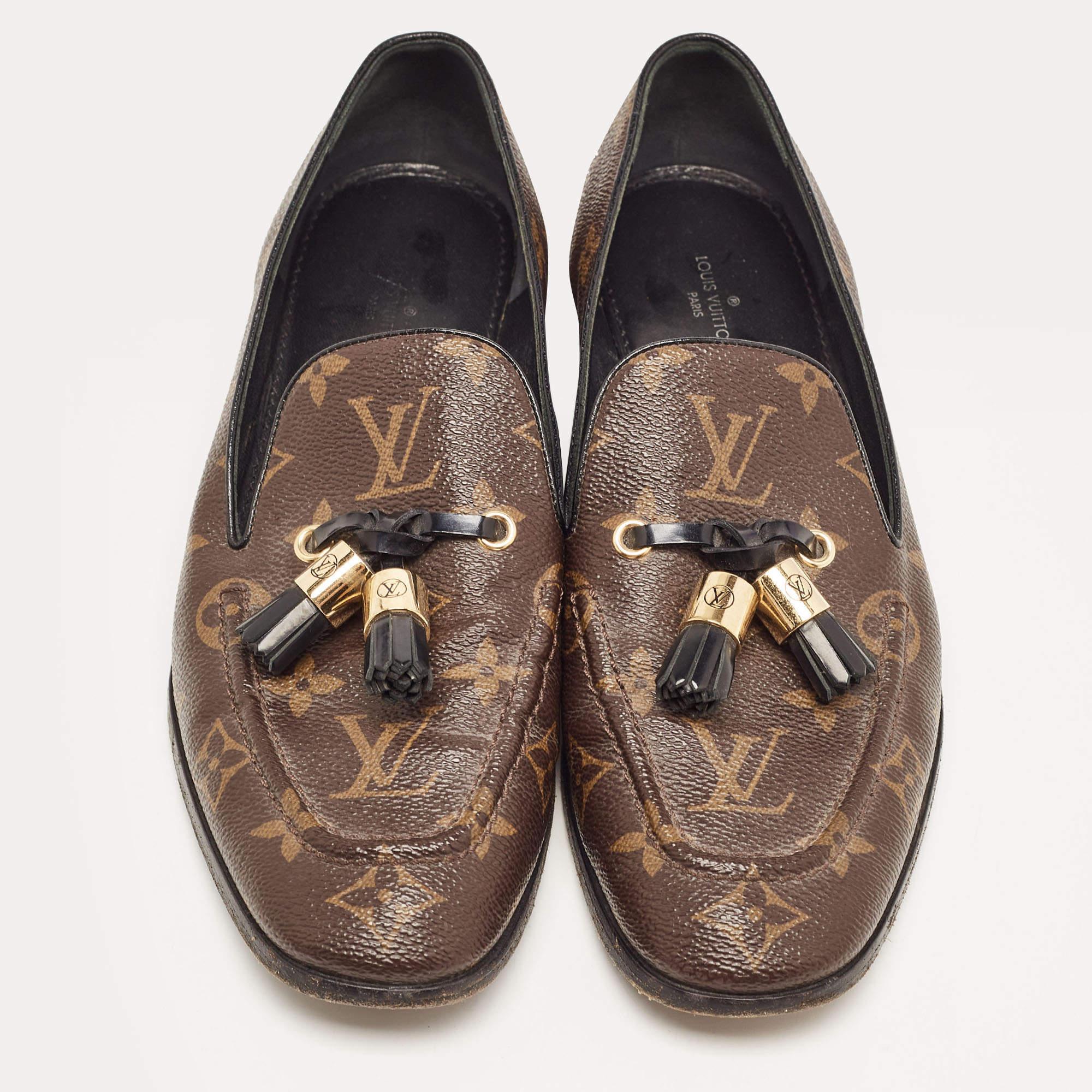 Louis Vuitton Brown Monogram Canvas Society Loafers Size 38.5 In Good Condition In Dubai, Al Qouz 2