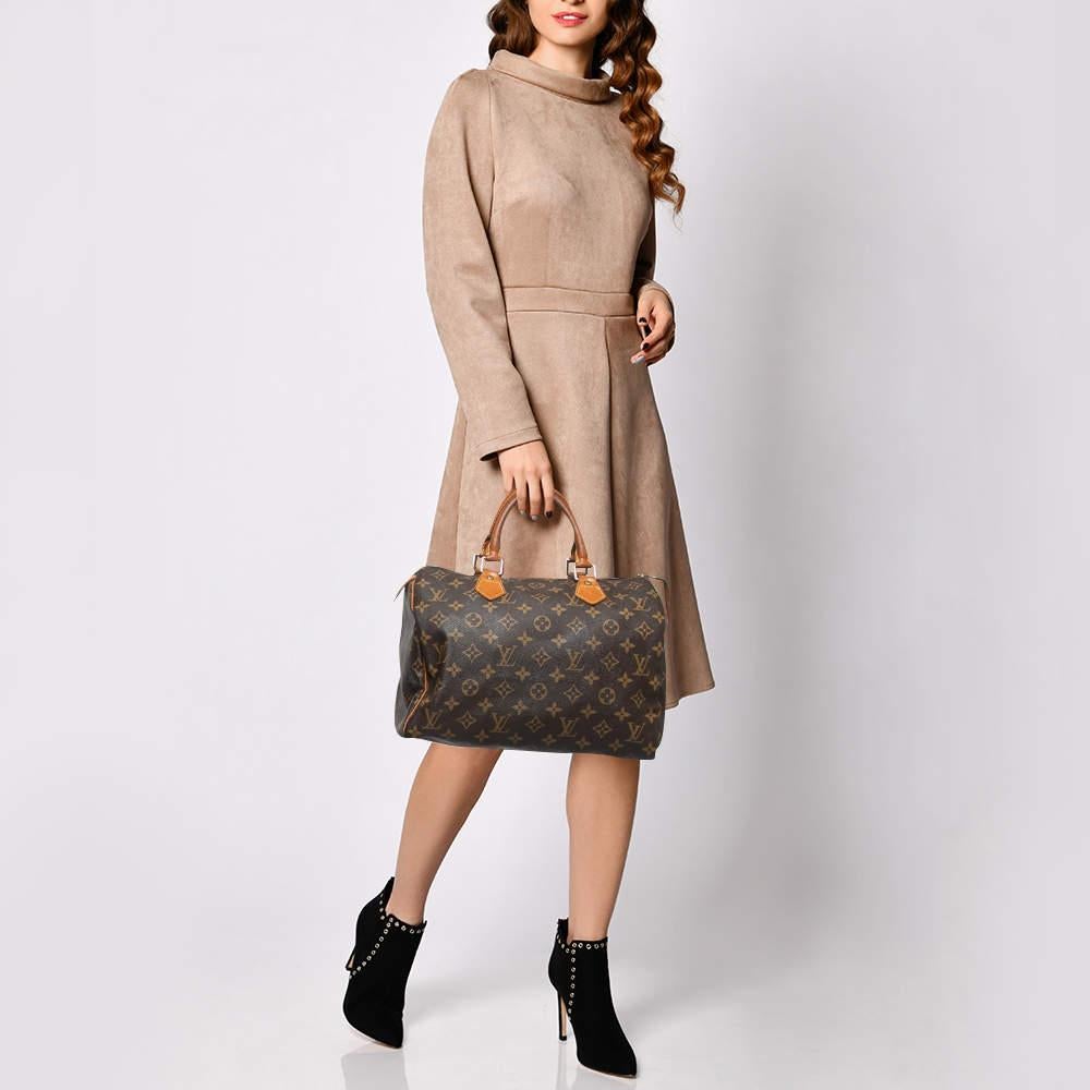 Louis Vuitton Brown Monogram Canvas Speedy 30 Top Handle Bag In Good Condition In Dubai, Al Qouz 2