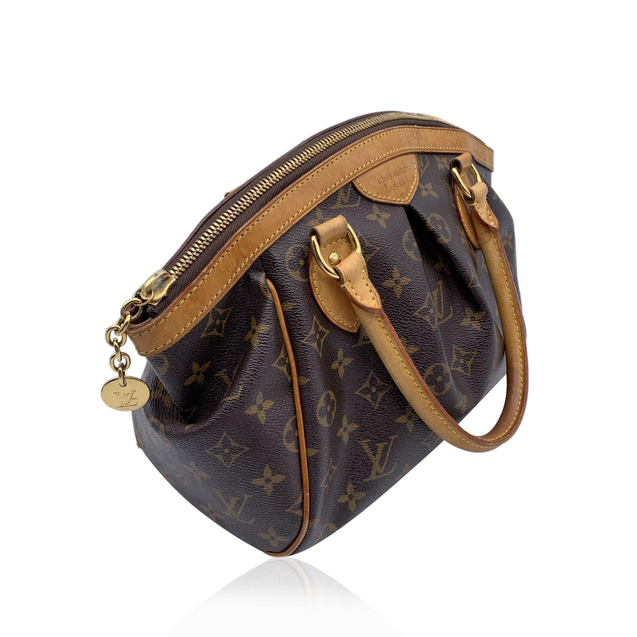 Louis Vuitton - Sac à main Tivoli PM en toile marron avec monogramme Bon état à Rome, Rome