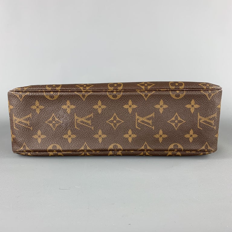 LOUIS VUITTON Brown Monogram Canvas Travel Toiletry Bag For Sale at 1stdibs