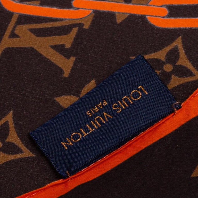 Louis Vuitton Brown Monogram Chain Link Printed Cotton Bandana at 1stDibs | louis  bandana