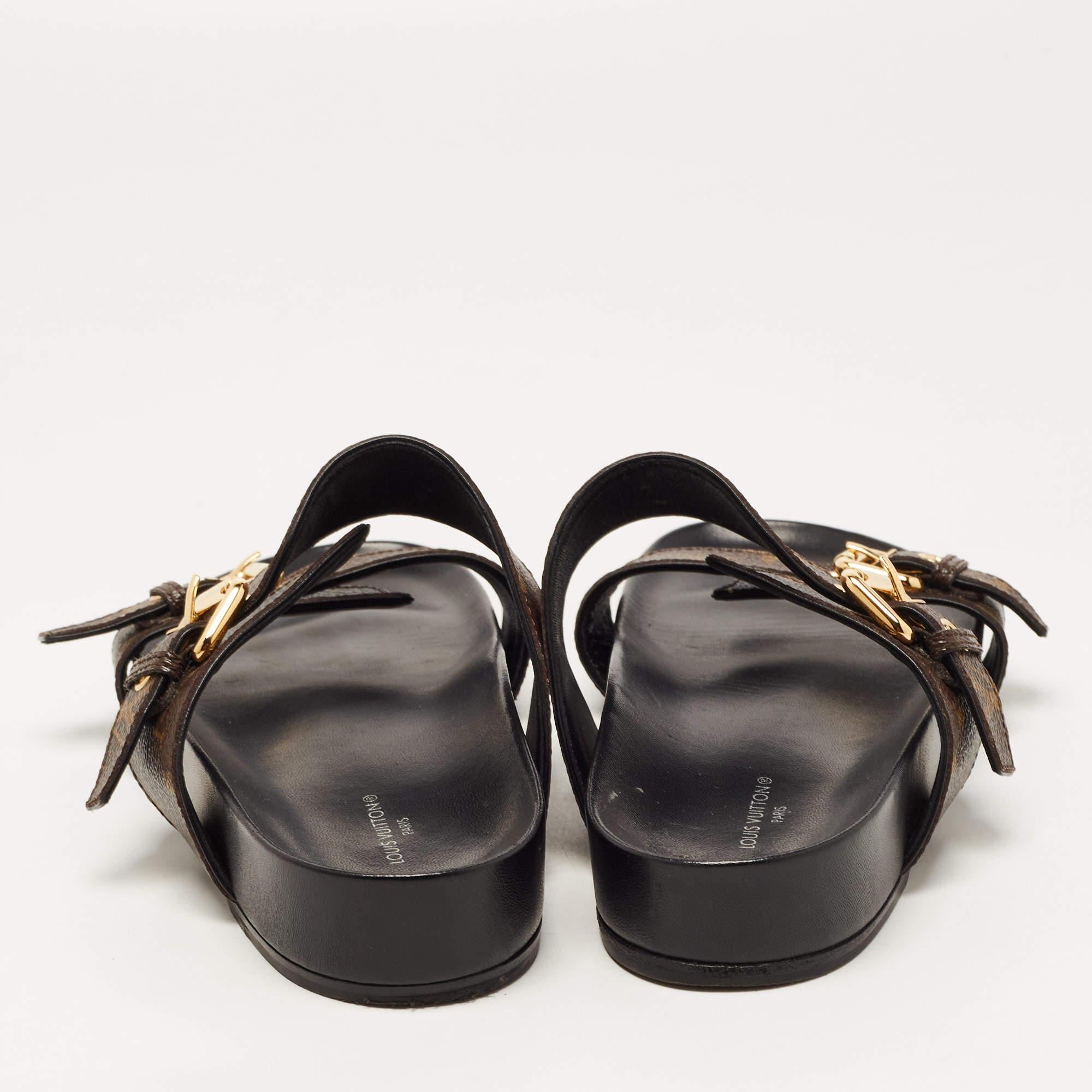 Louis Vuitton Bom Dia Sandals - For Sale on 1stDibs