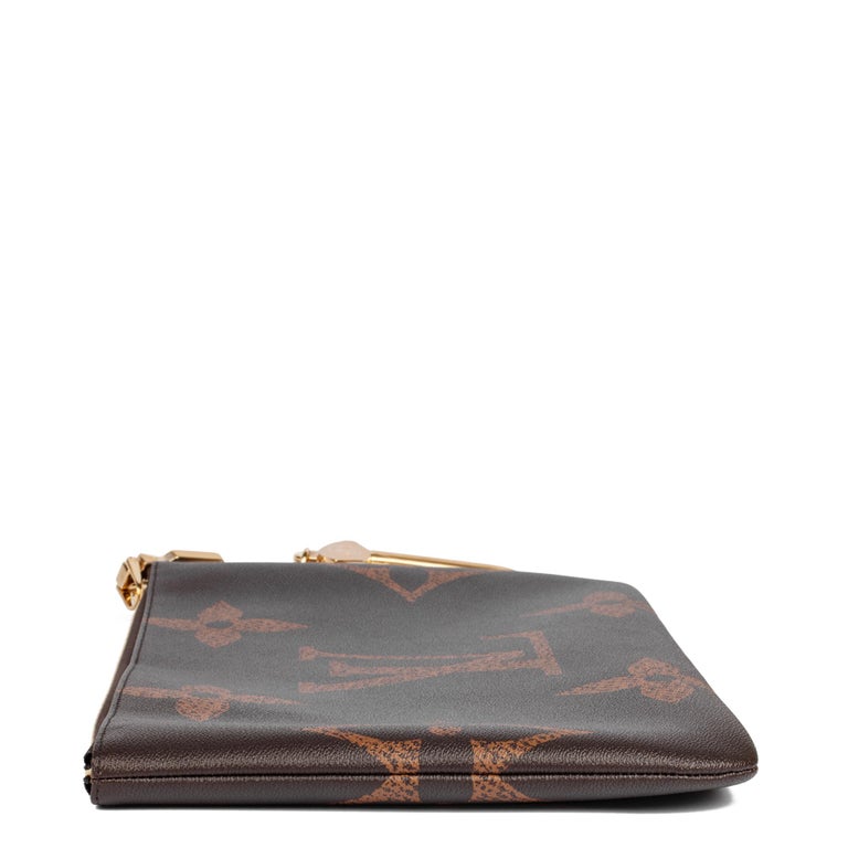 Louis Vuitton Pochette Clés XL Giant Key Pouch Monogram Brown Chain Runway  Bag